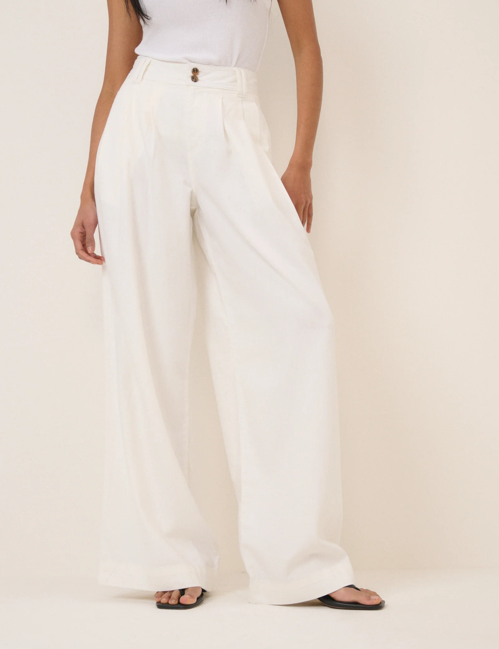 White Pleated Wide Leg Trousers - Image 3