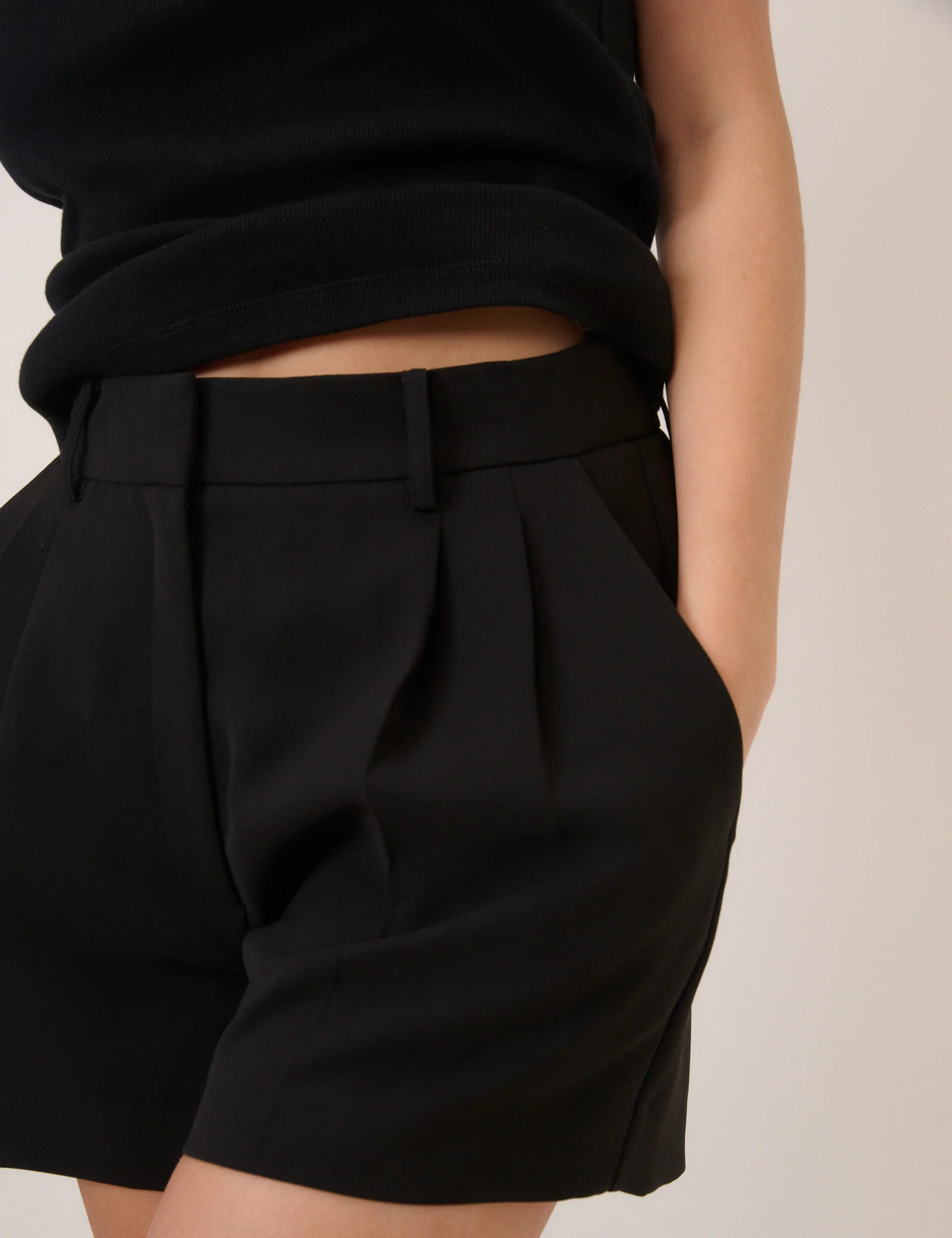 Black Pleated Tailored Shorts - Image 2