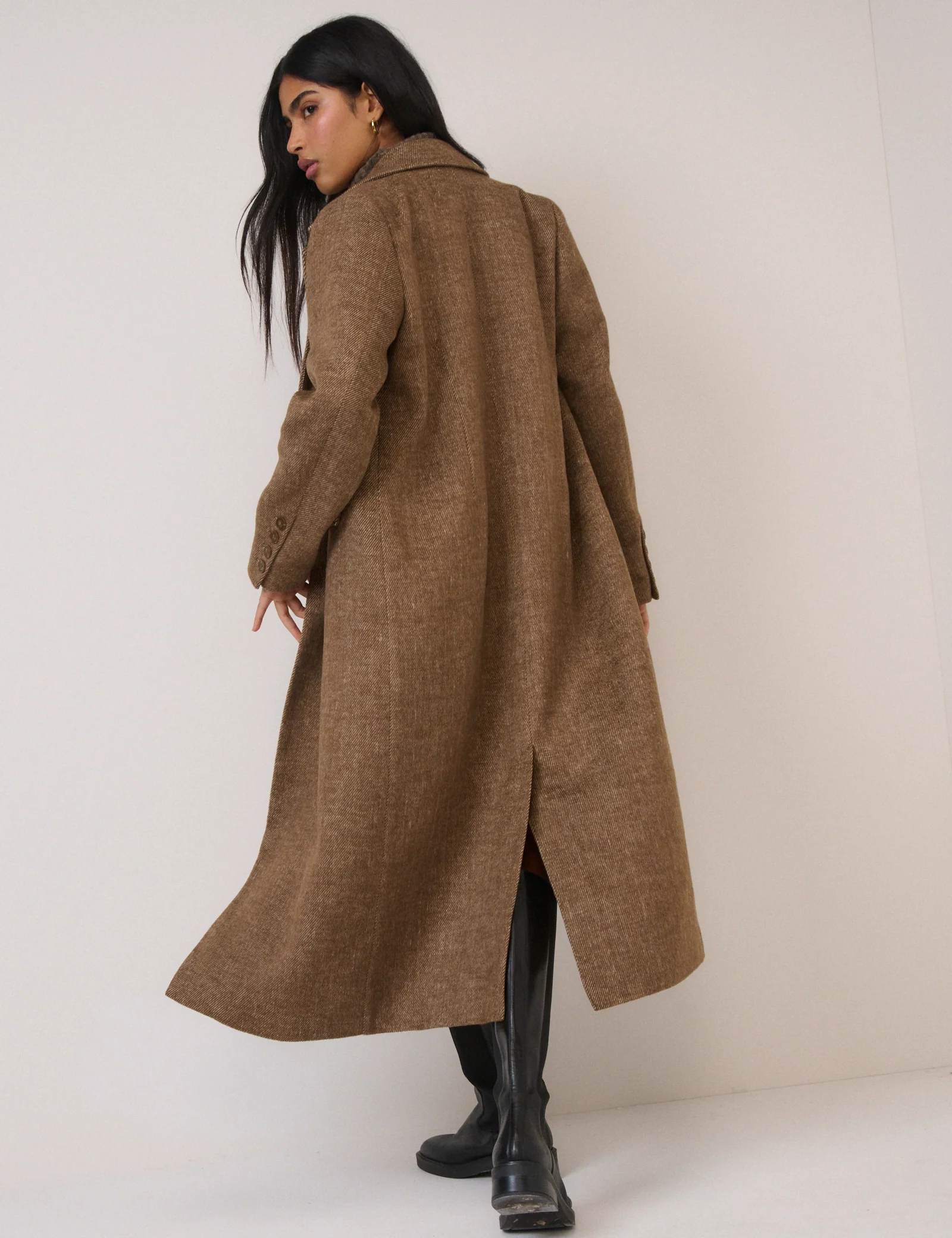 Brown Single Breasted Herringbone Coat - Image 5