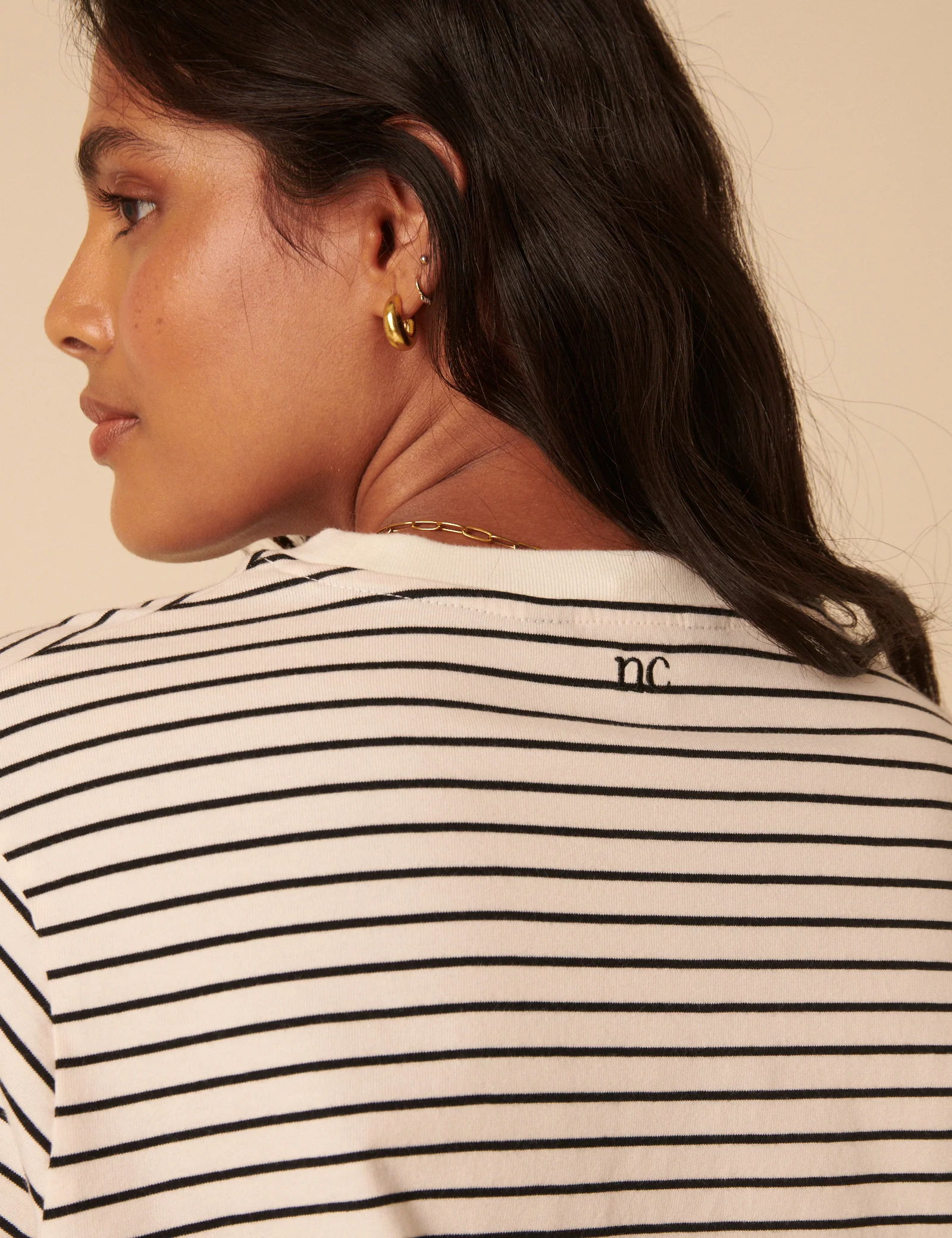 Black And White Striped Heart Embroidered T-Shirt - Image 4