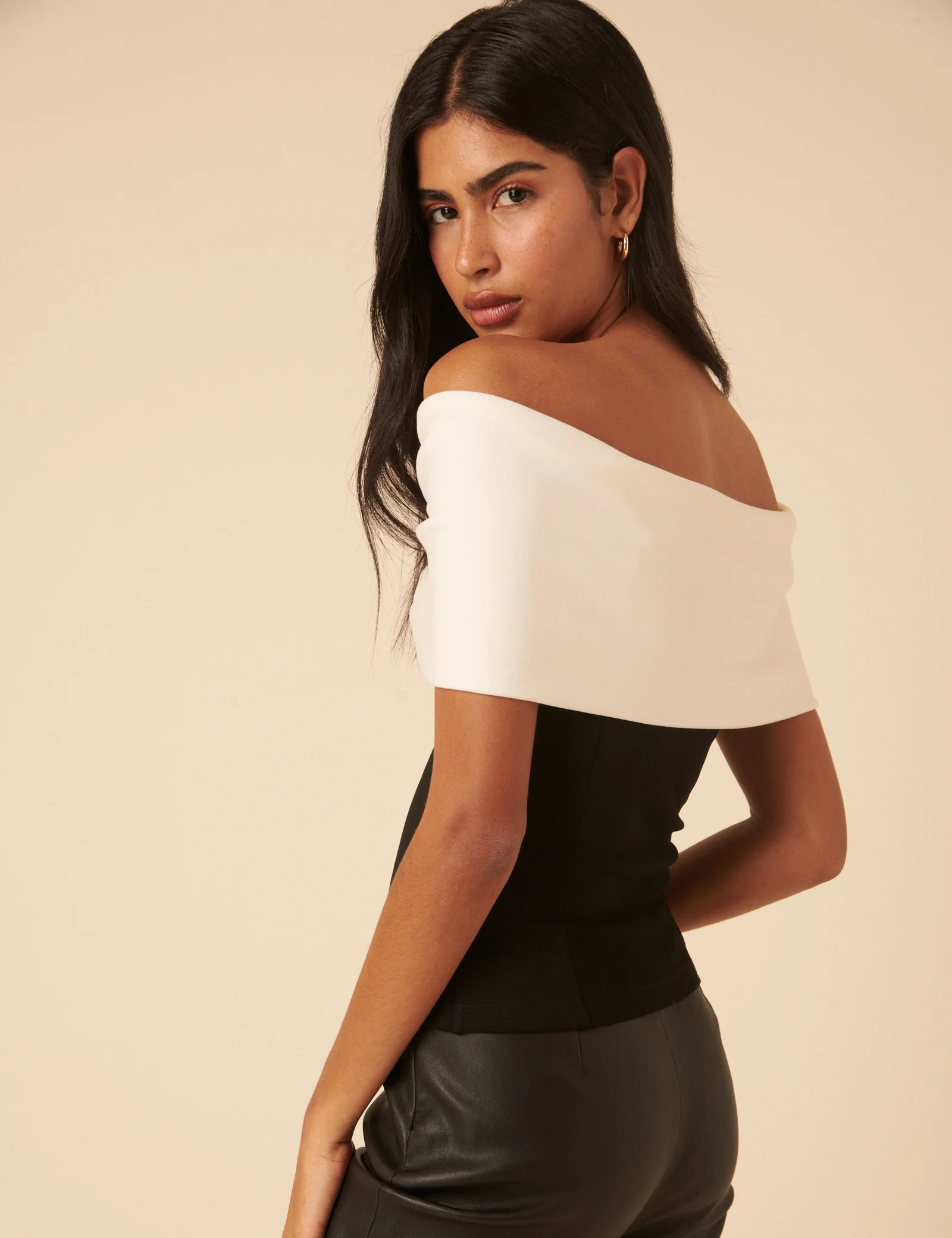 Black Bow Off Shoulder Contrast Top - Image 3