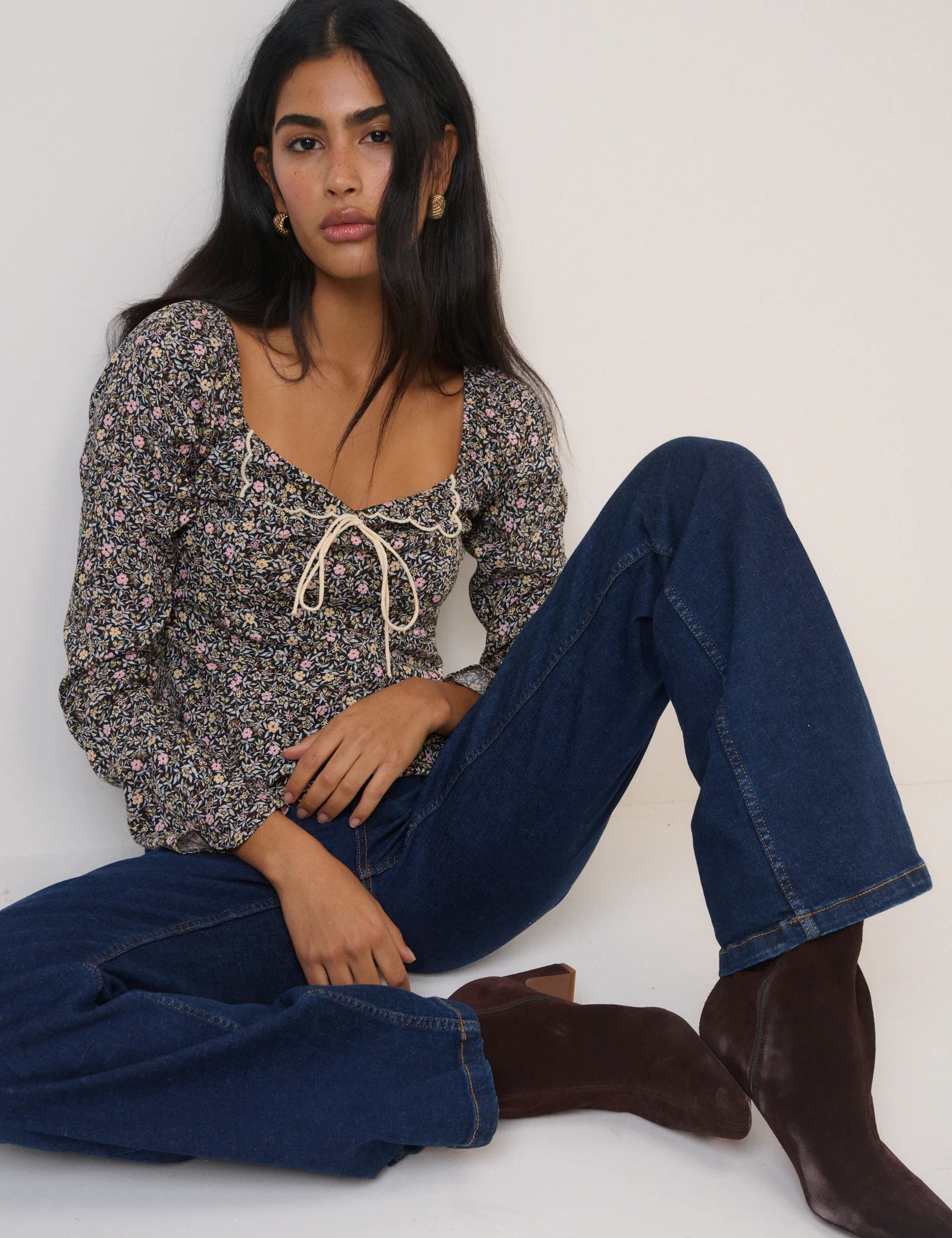 Black Floral Bow Front Top - Image 2