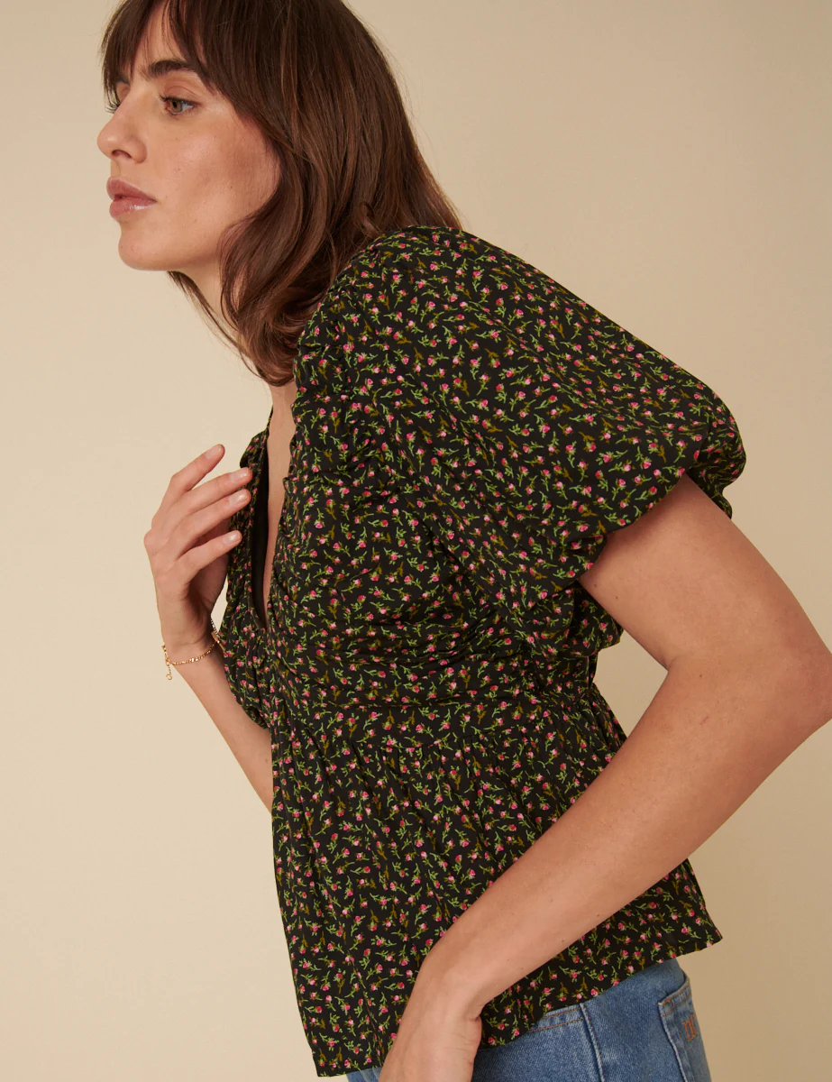 Black Floral Short Sleeve Top - Image 4