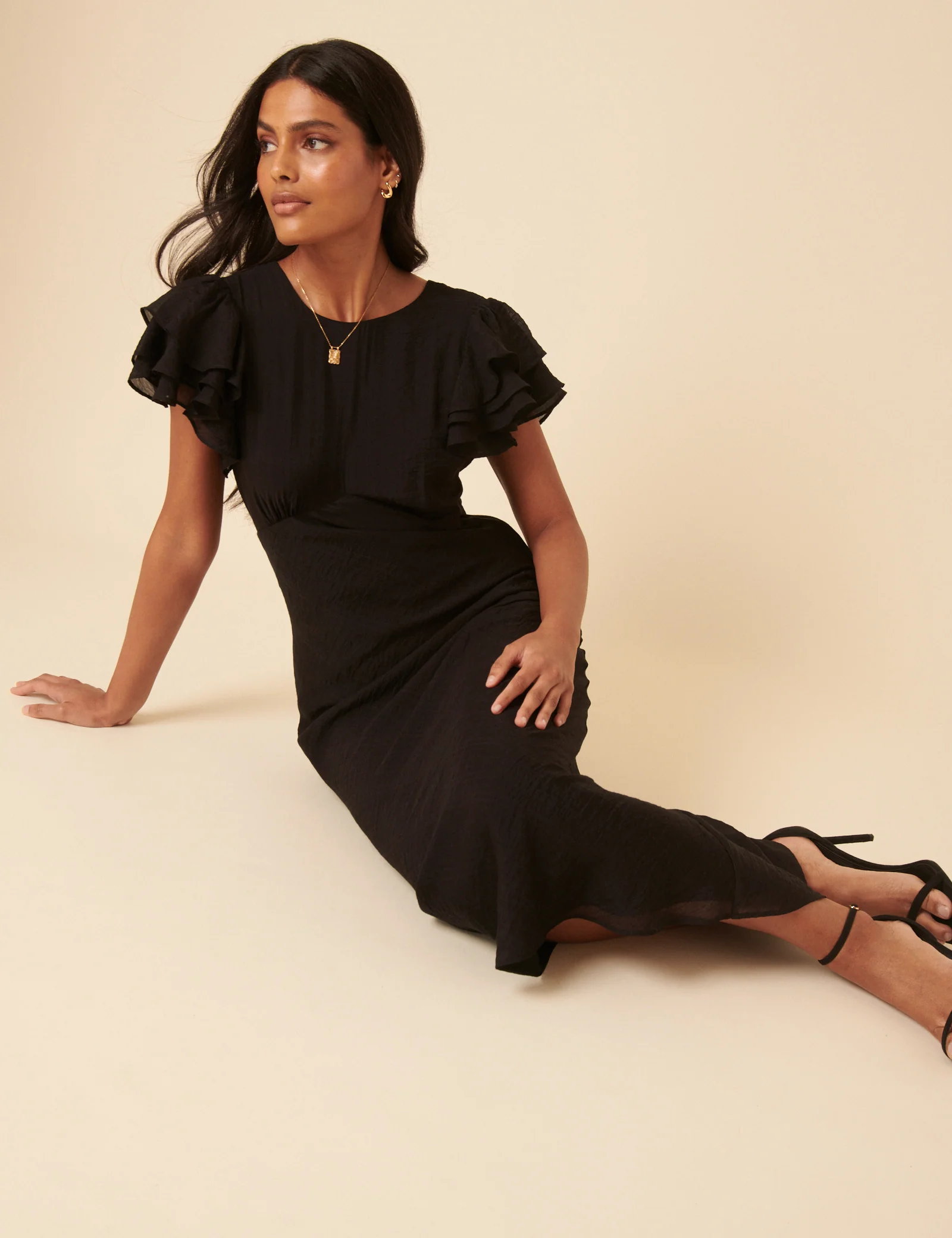 Black Frill Sleeve Lola Midi Dress - Image 3