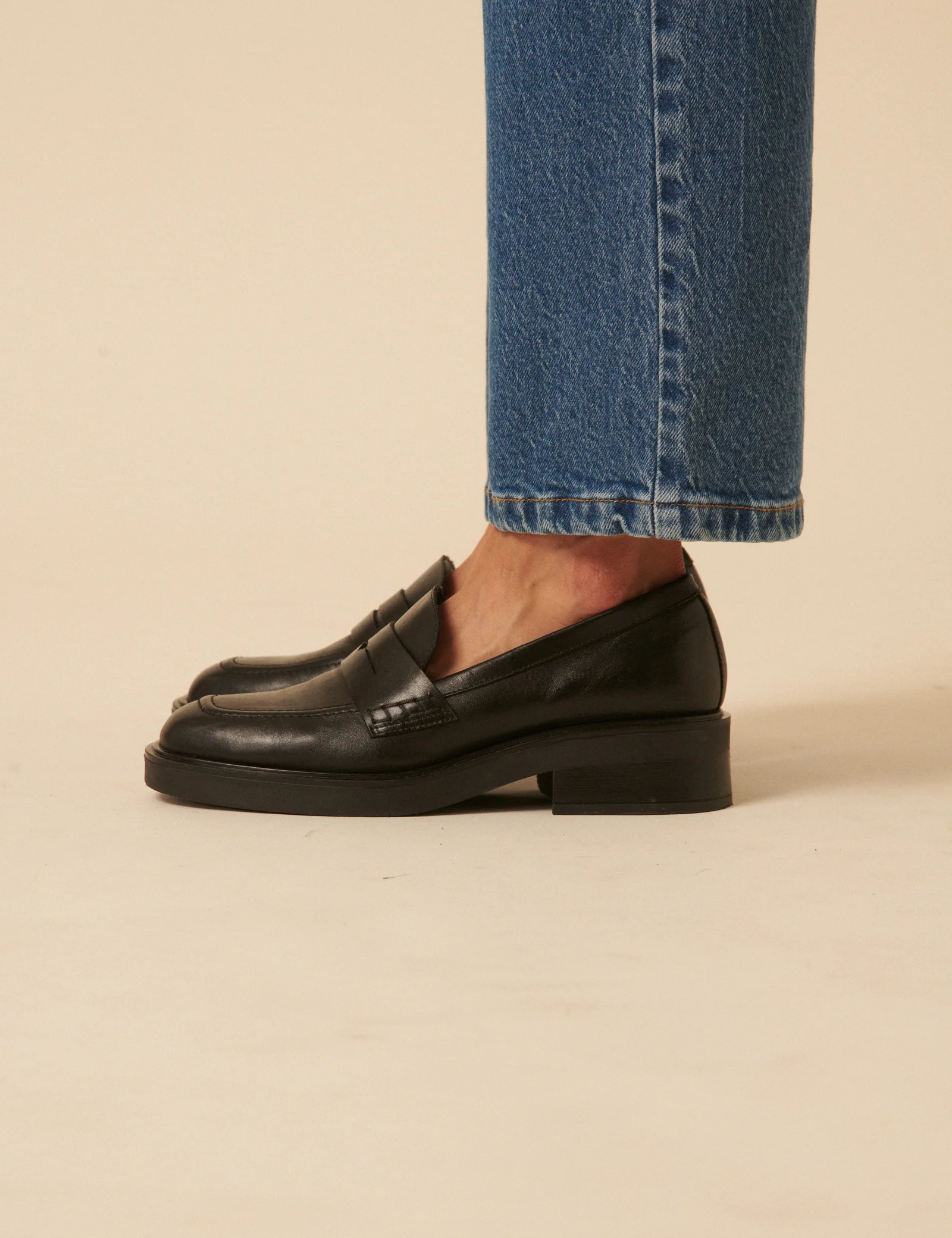 Black Leather Chunky Loafers - Image 3