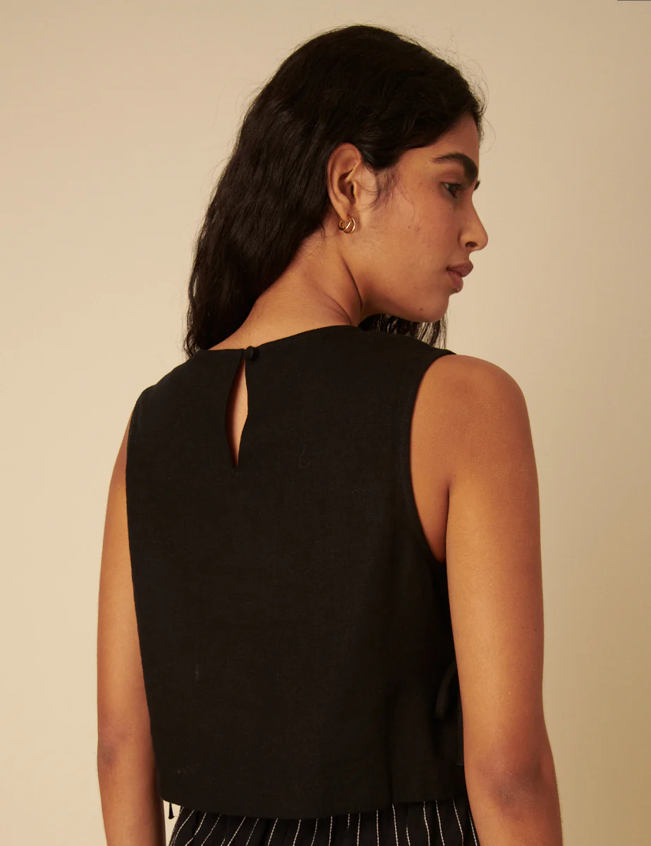 Black Linen-Blend Side Tie Sleeveless Top - Image 6