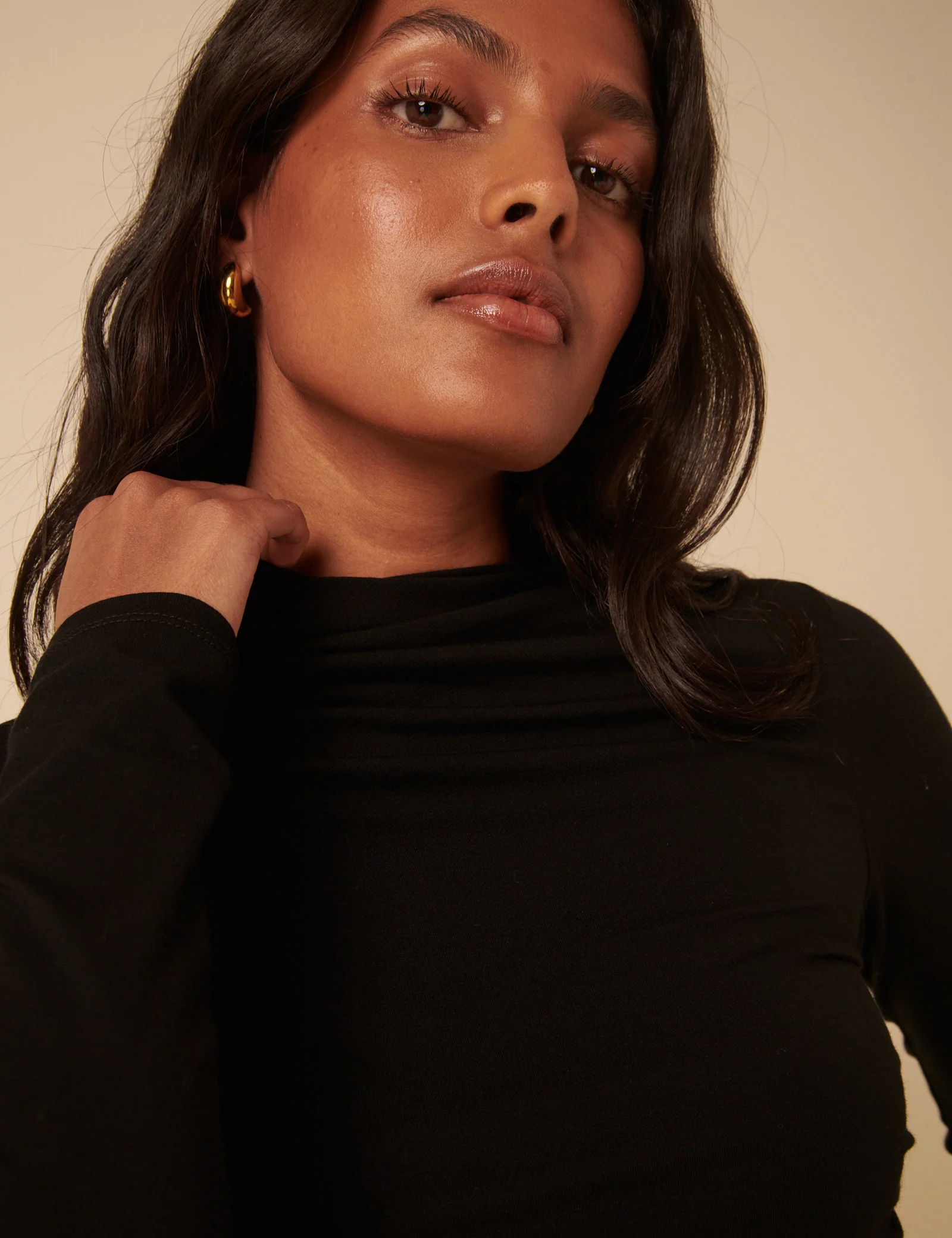 Black Ruched Long Sleeve Top - Image 5