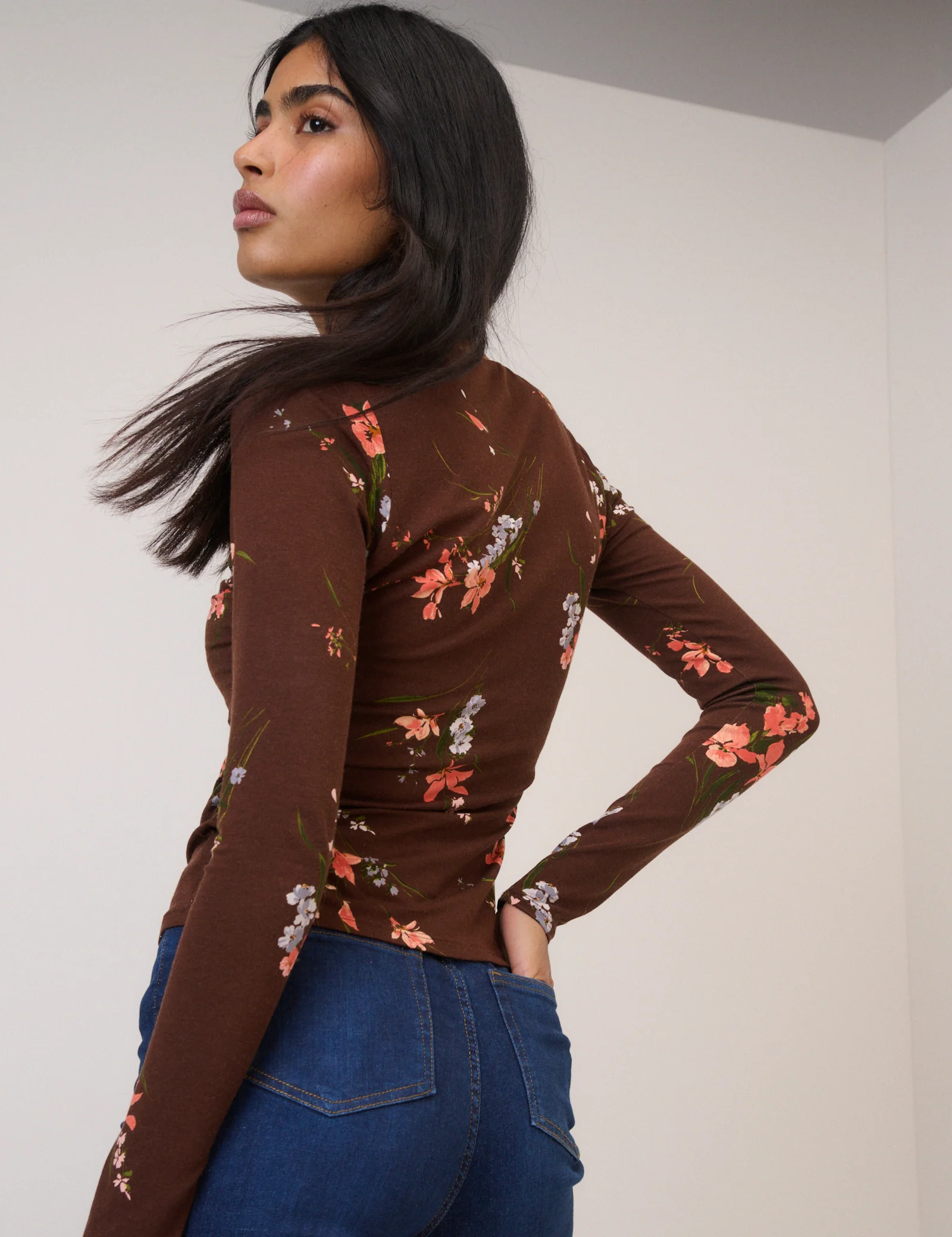 Brown Floral Jersey Top - Image 5