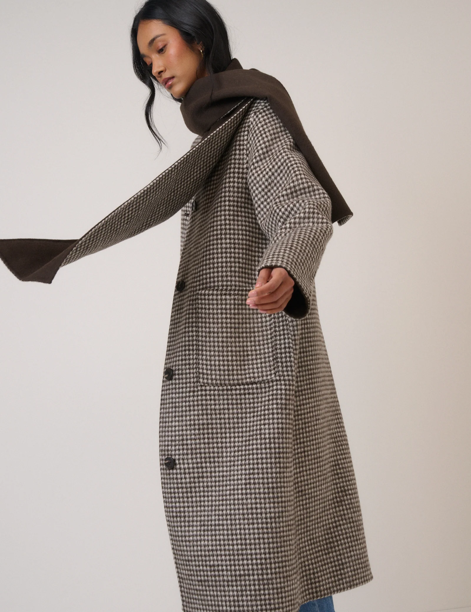 Brown Houndstooth Reversible Scarf Coat - Image 3