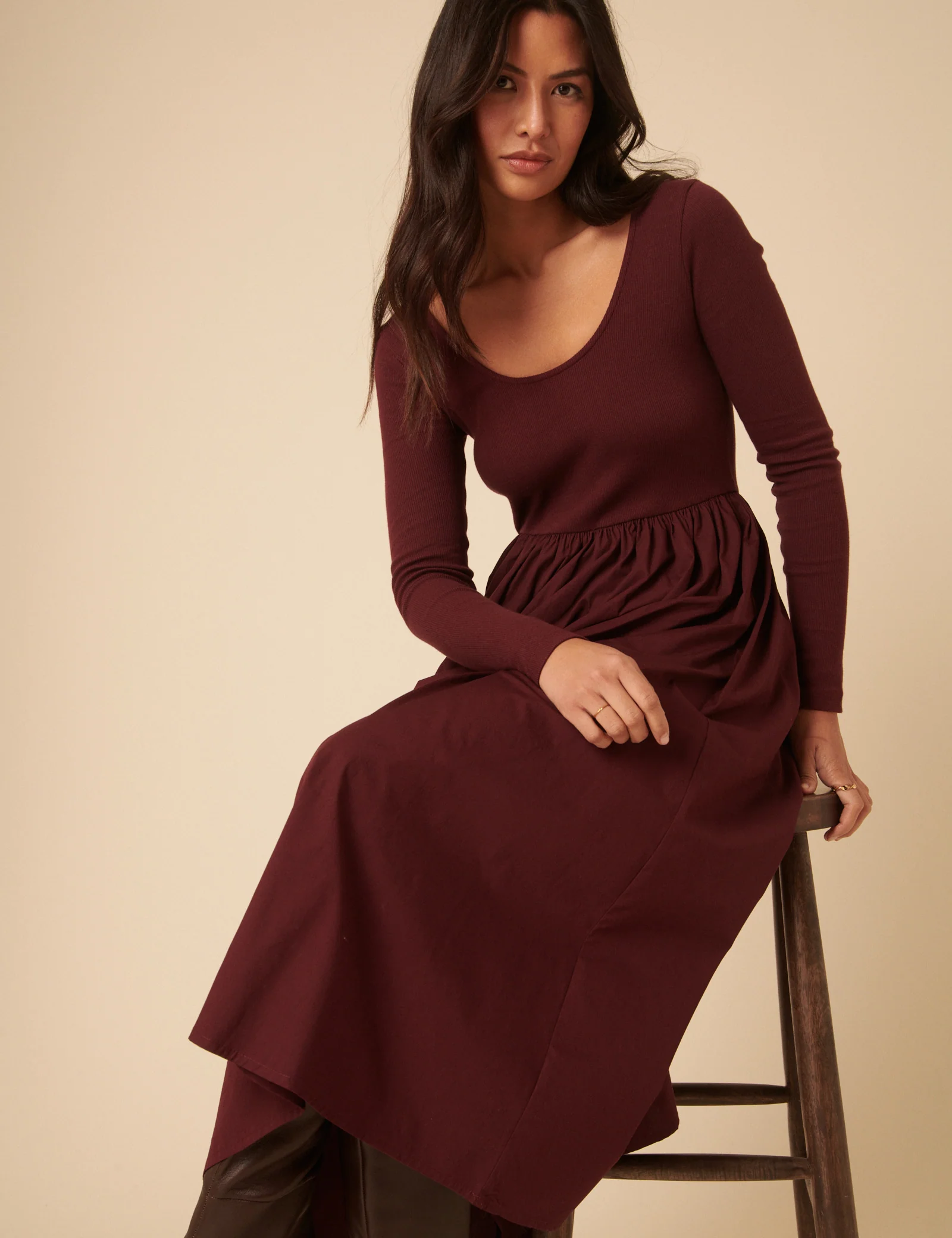 Burgundy Scoop Neck A-Line Midi Dress - Image 3