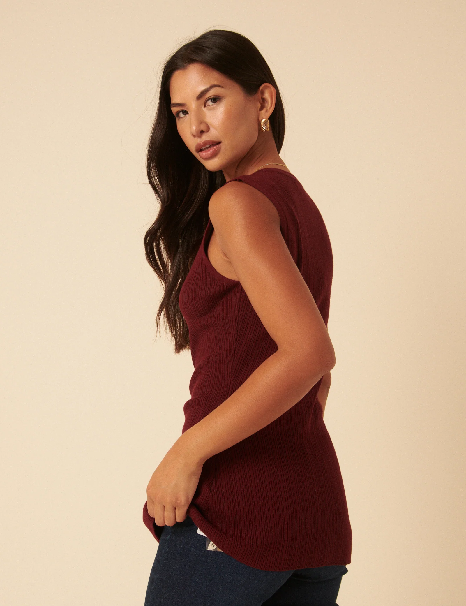 Burgundy Longline Knitted Waistcoat - Image 5