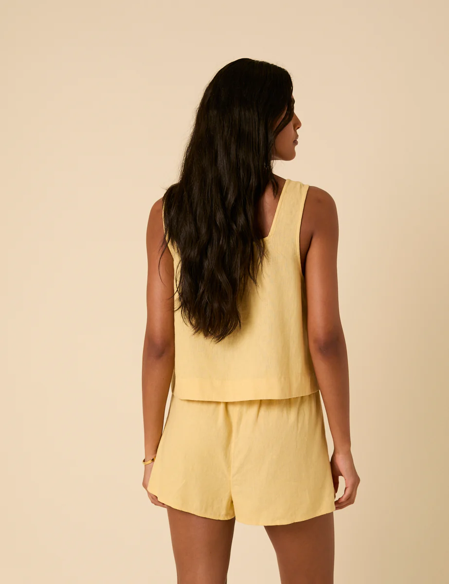 Butter Yellow Linen-Blend Shorts - Image 4