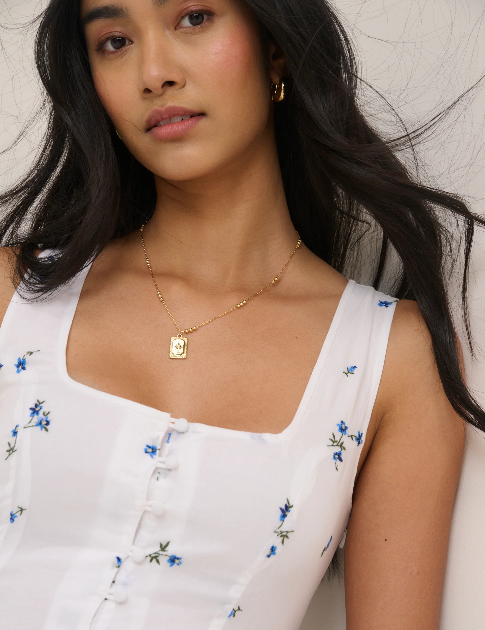 White Floral Drop Waist Cora Midi Dress - Image 2