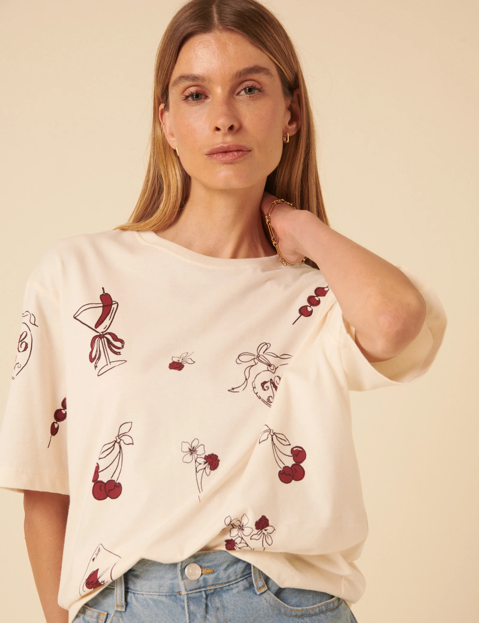 Cream Charm Print Graphic T-Shirt - Image 3