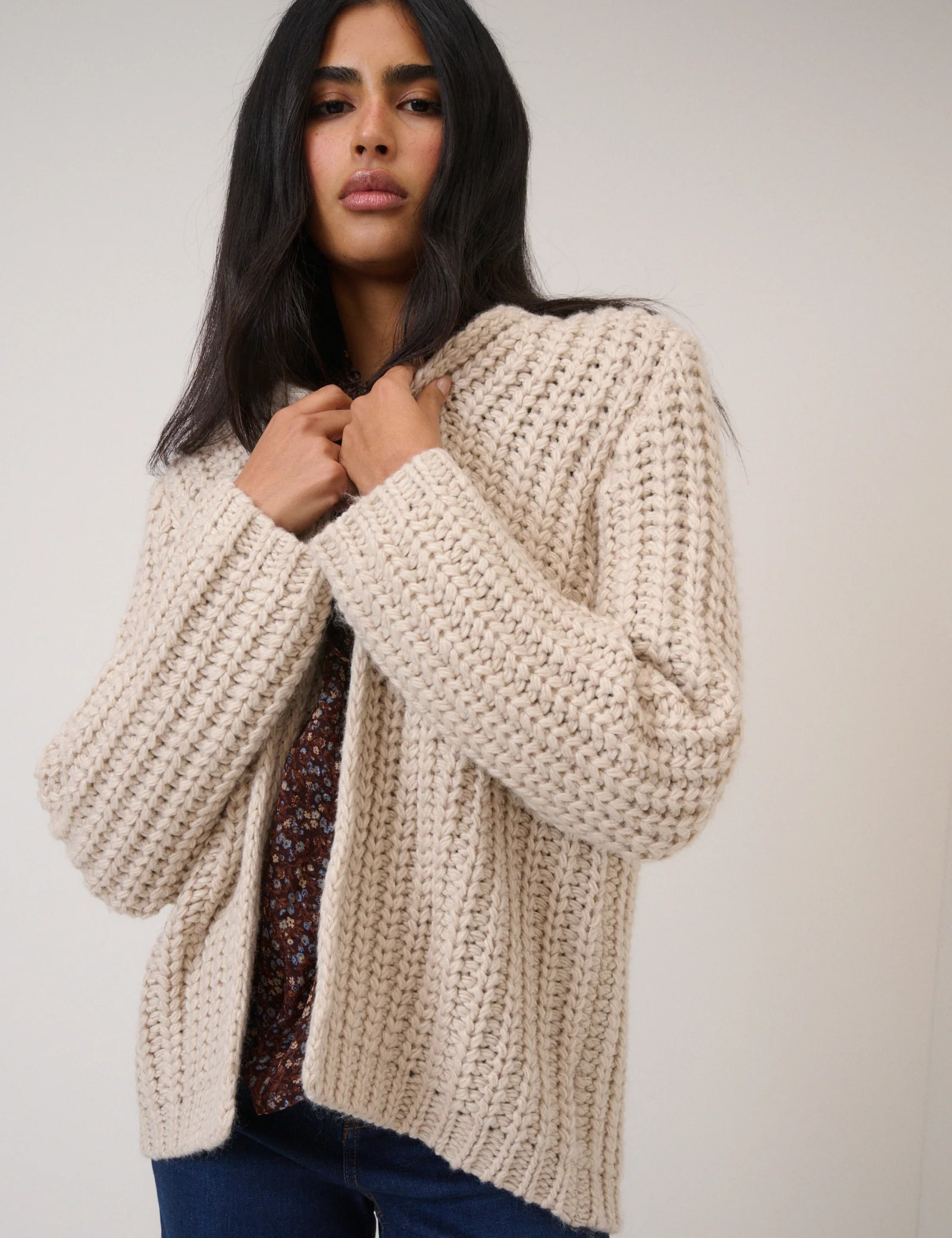 Cream Chunky Cardigan - Image 4