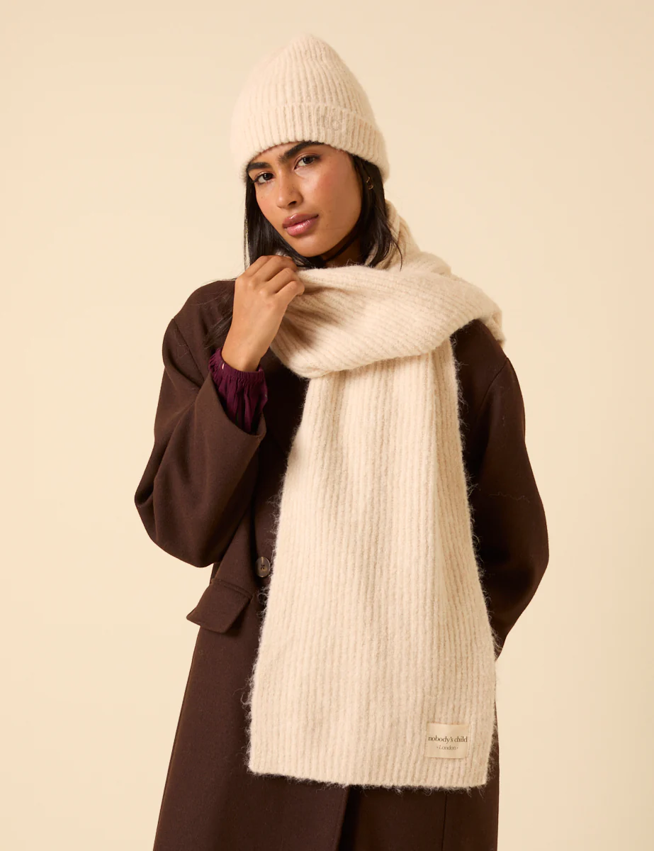 Cream Ribbed Scarf - Image 4