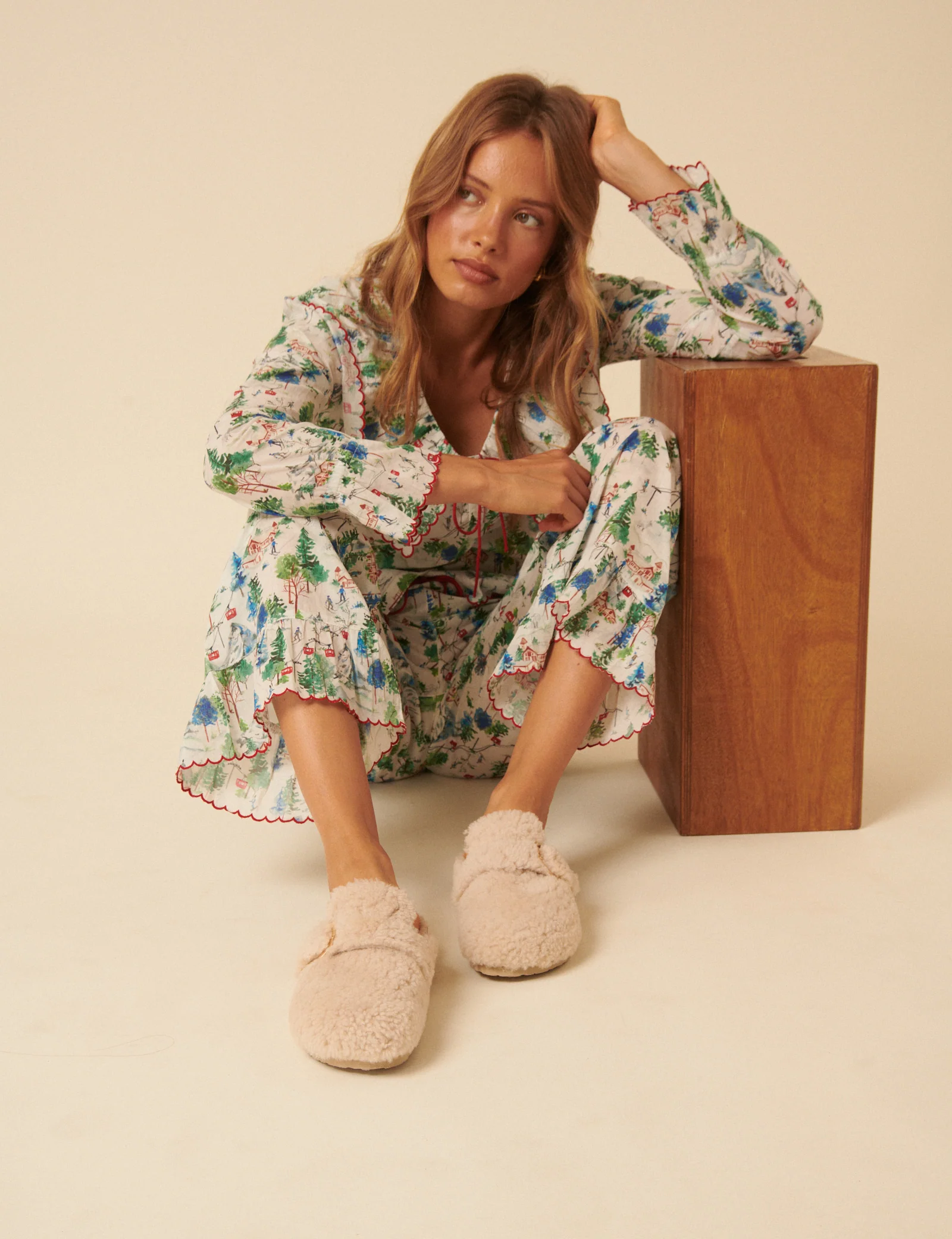 Genuins Cream Sheepskin Slippers - Image 5