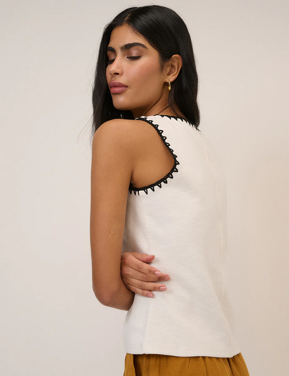 Crochet Trim Vest - Image 5