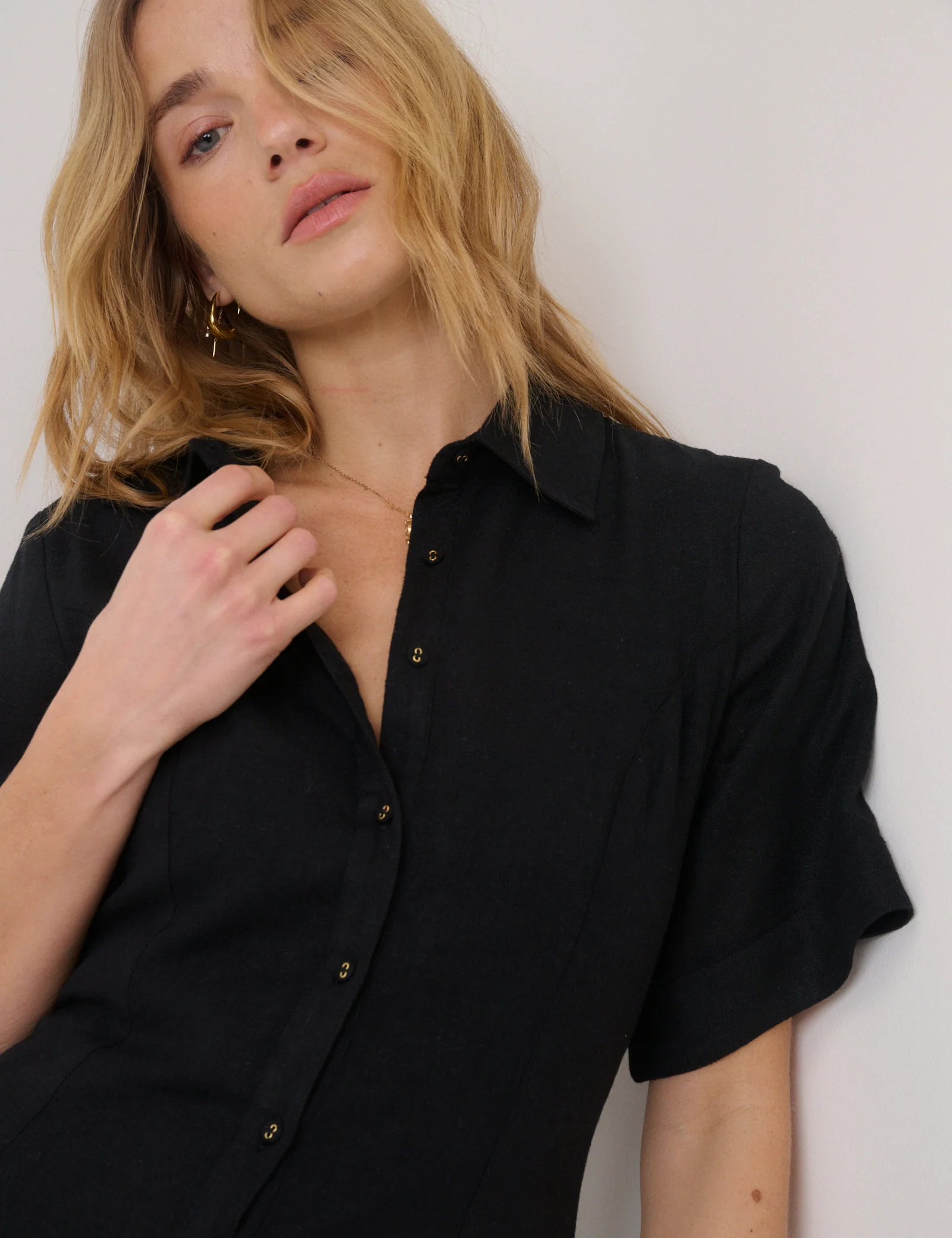 Black Short Sleeve Linen-Blend Dillon Shirt Dress - Image 3