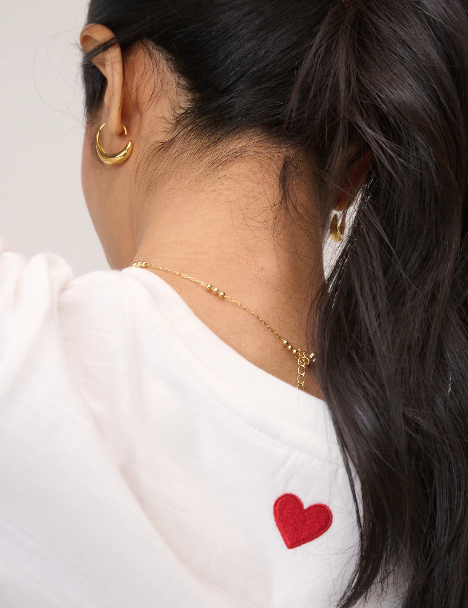 White Embroidered Pocket T-Shirt - Image 4