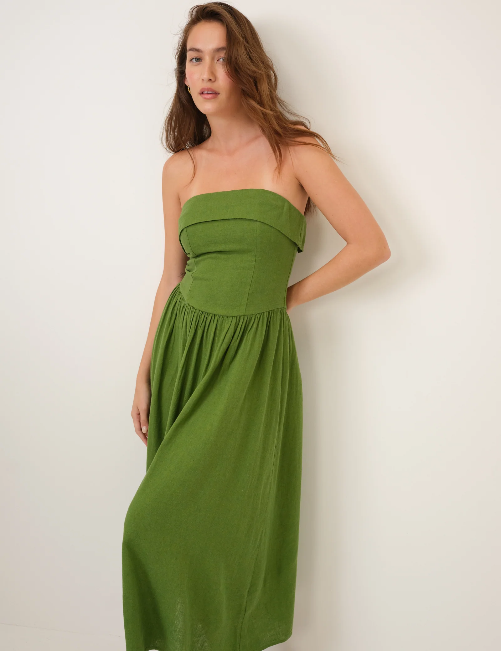 Green Linen-Blend Bandeau Fia Midi Dress - Image 3