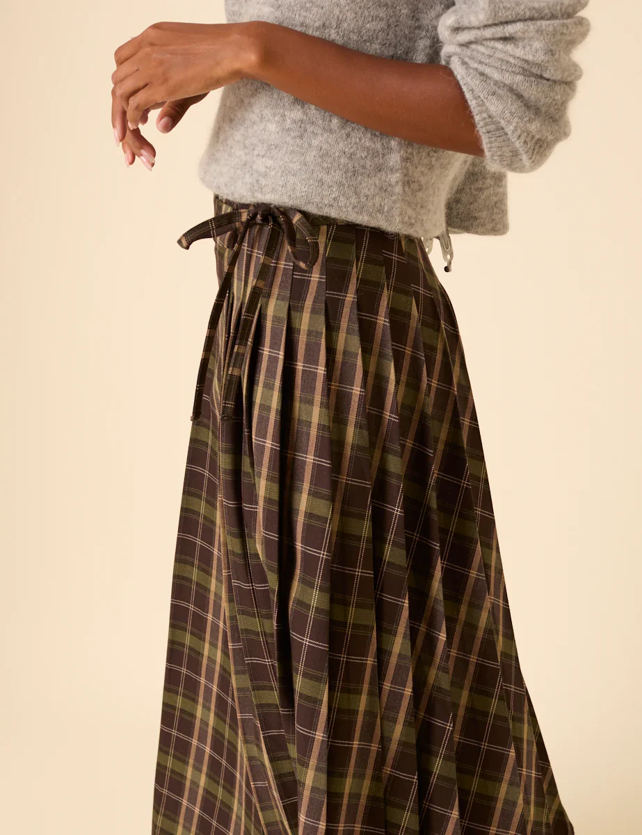 Green Check Tailored Kilt Midi Skirt - Image 4