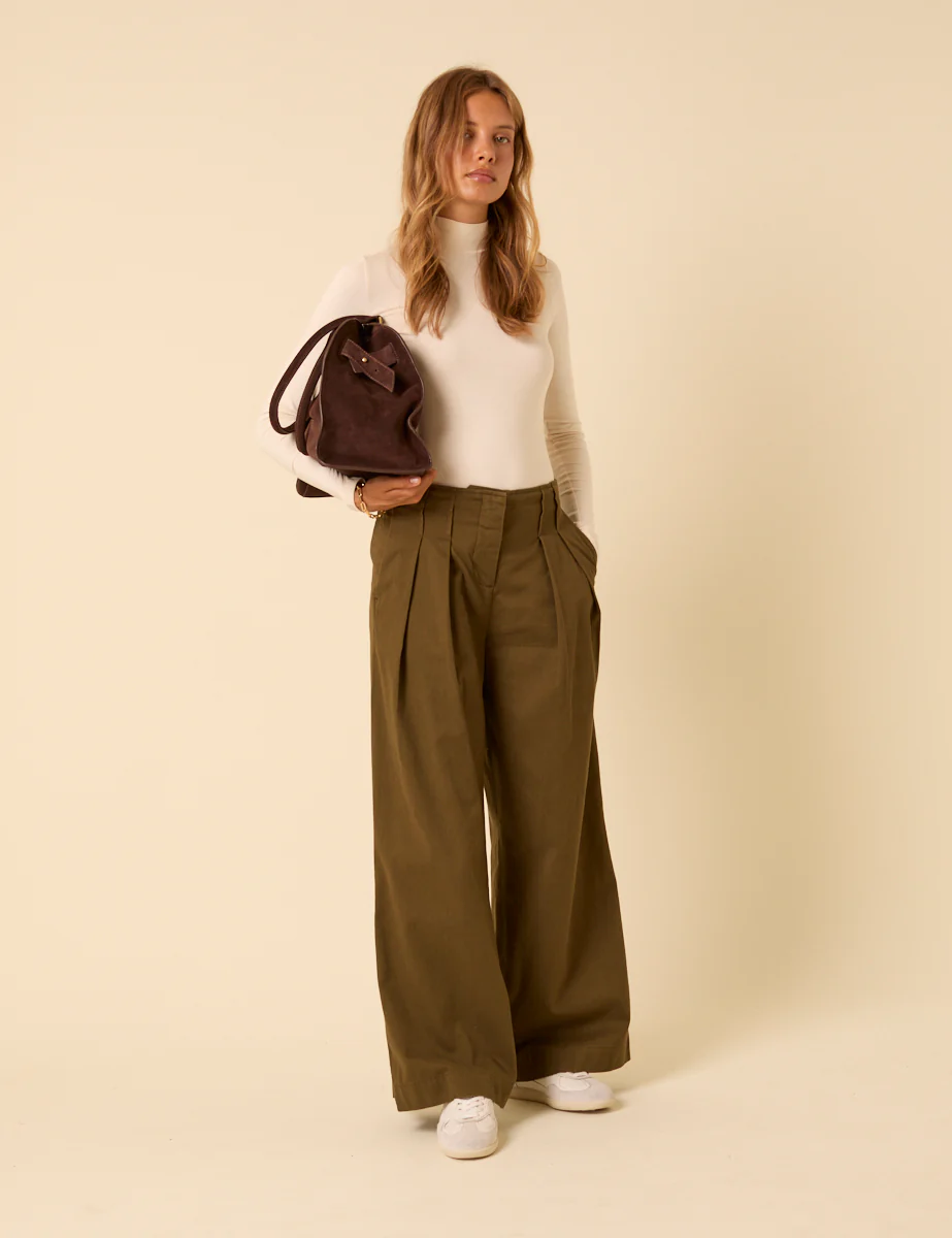 Green Pleated High-Waisted Trousers - Image 4