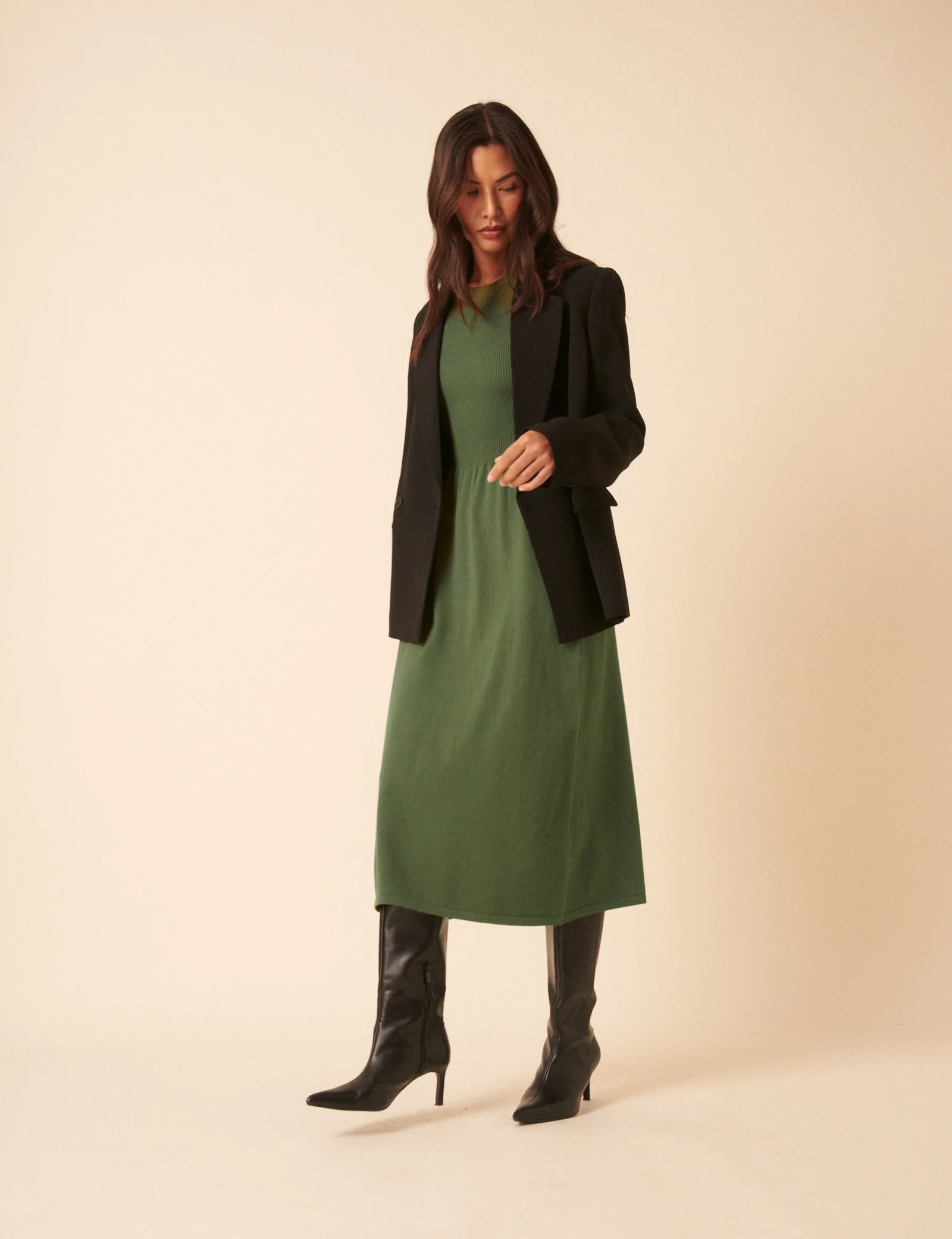Green Sleeveless Knitted Midi Dress - Image 4