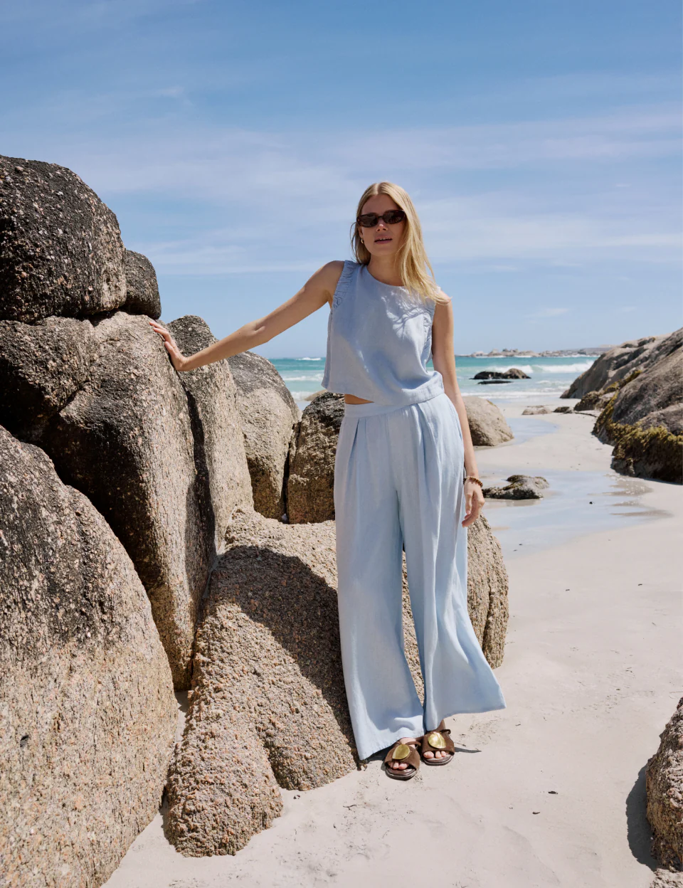 Light Blue Linen-Blend Wide Leg Trousers - Image 2