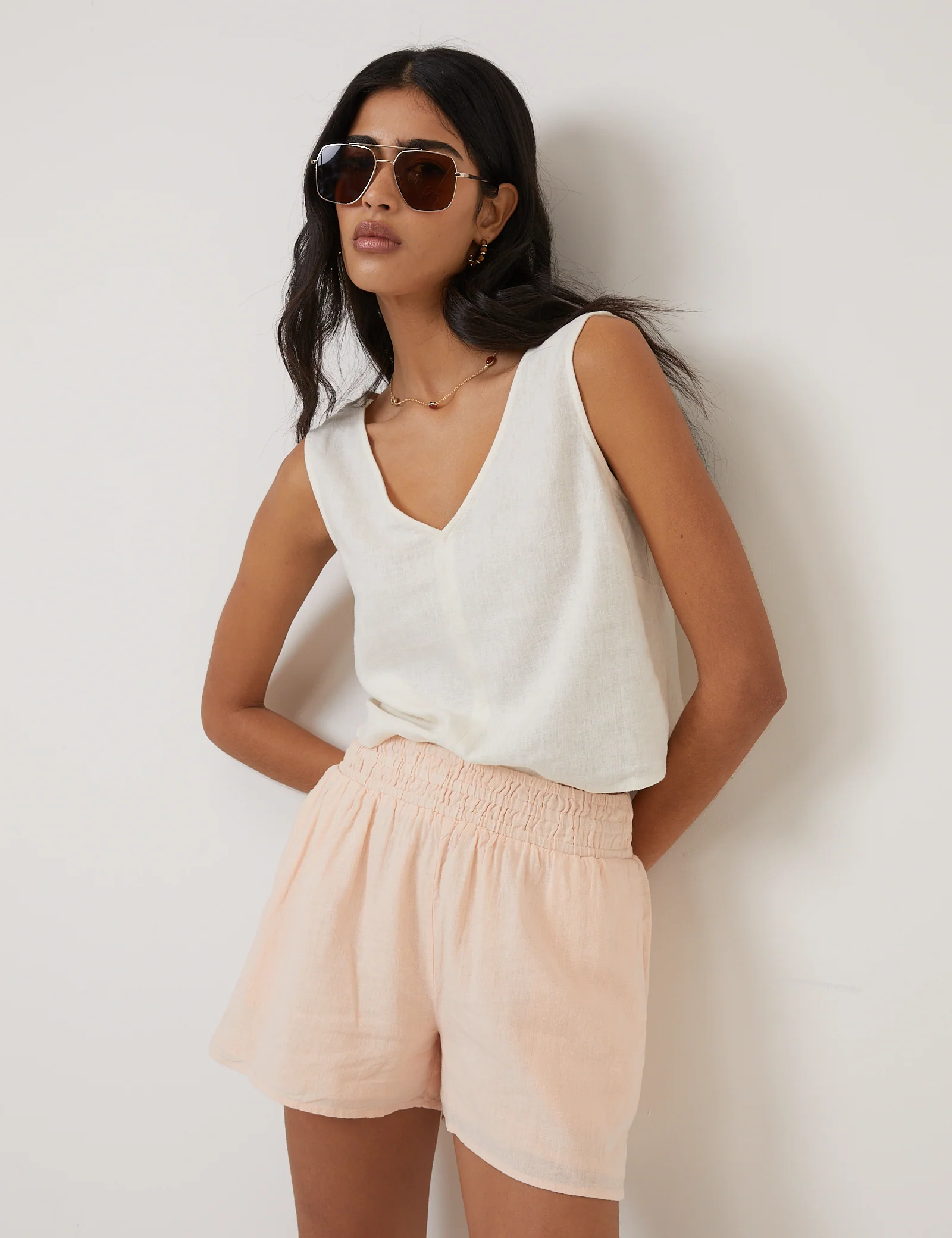 Peach Linen-Blend Elasticated Waist Shorts - Image 3