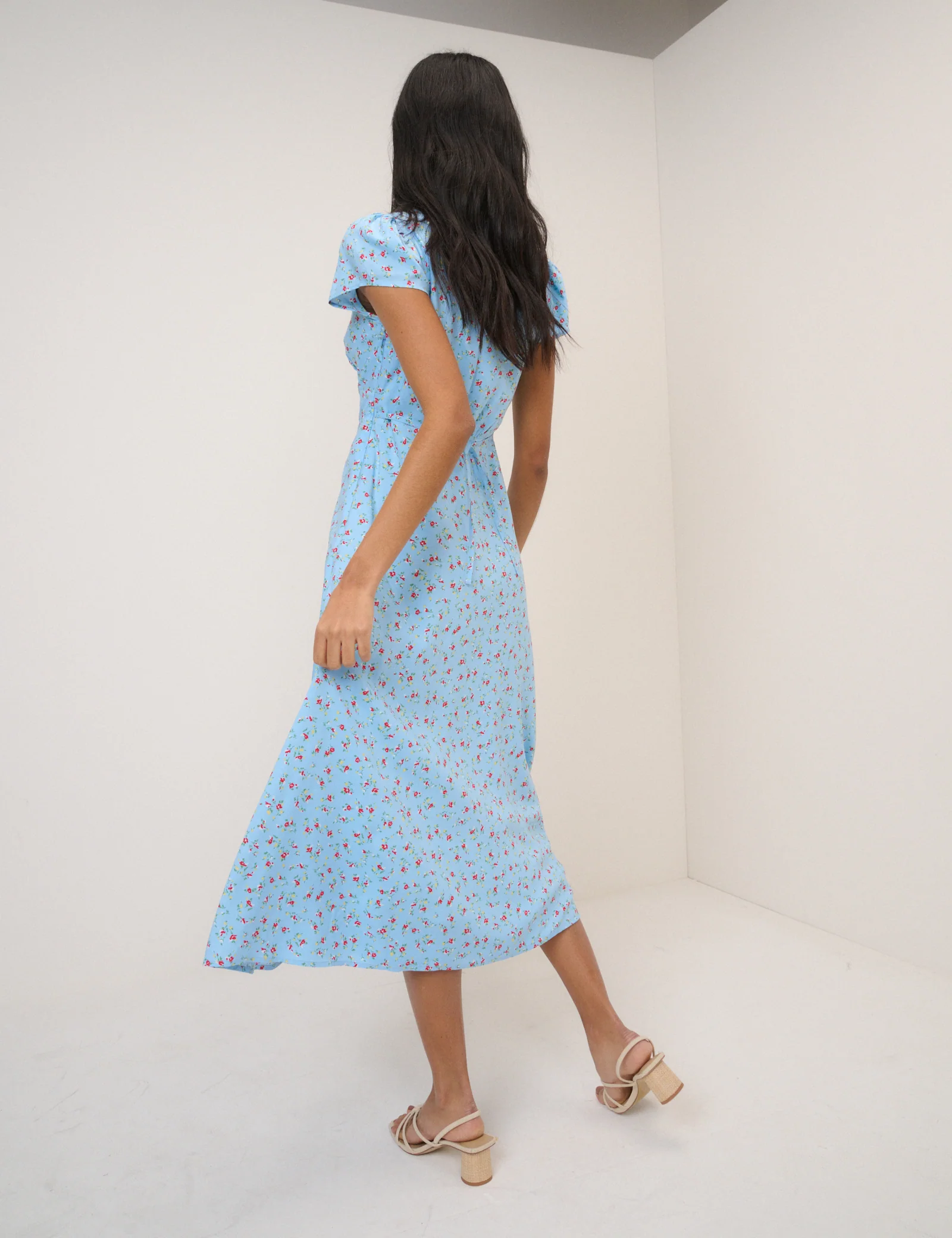 Blue Floral Lace Trim Kacey Midi Dress - Image 5