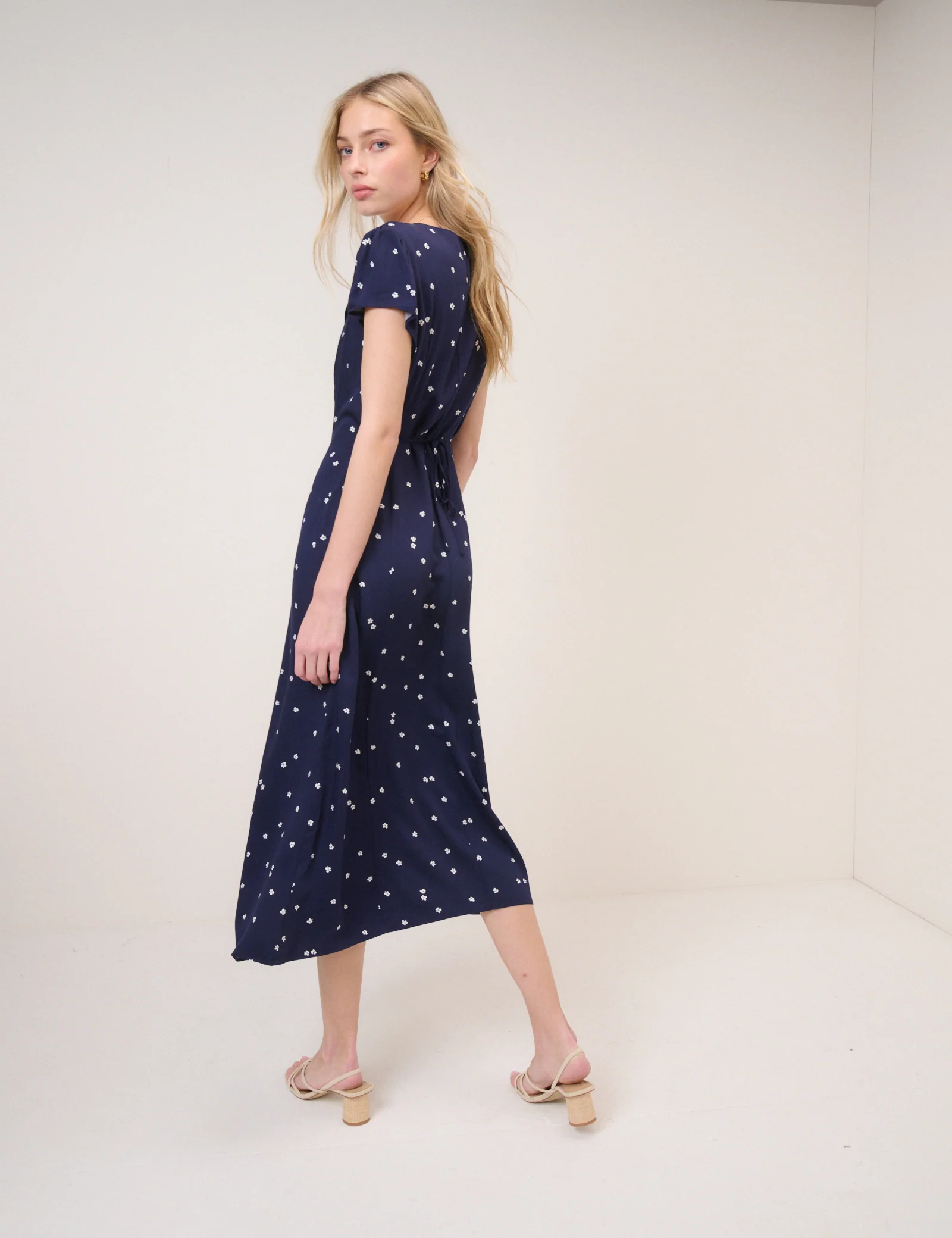 Navy Floral Kitty Midi Dress - Image 5