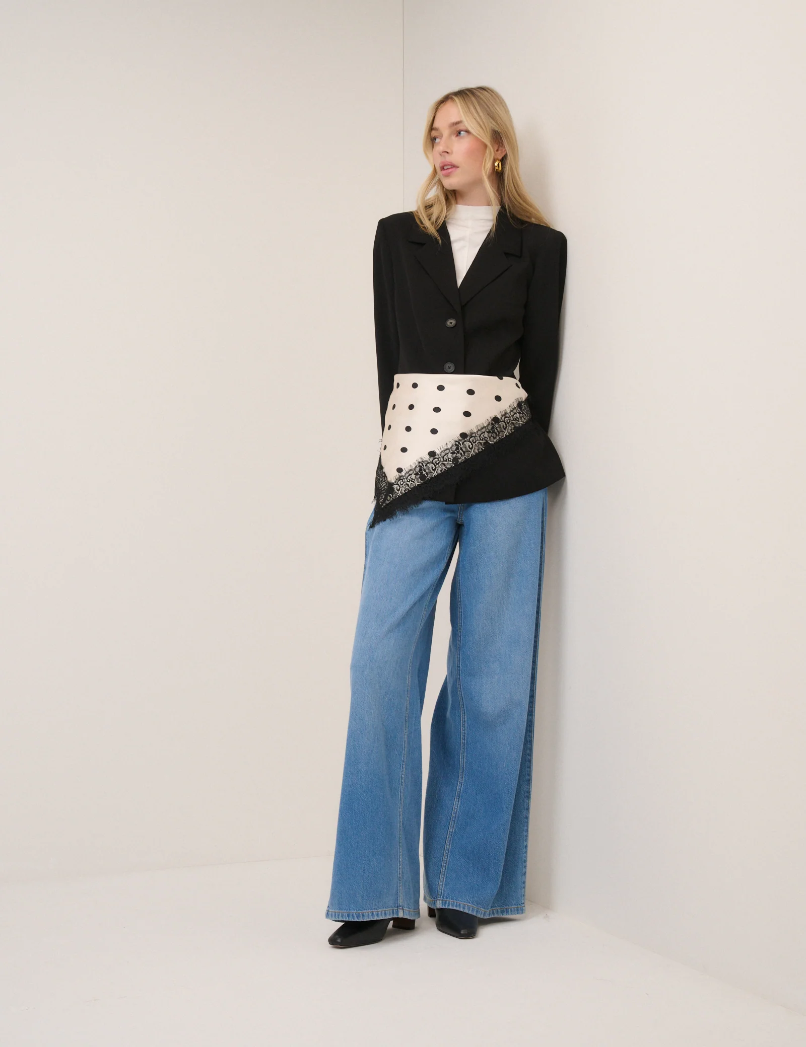 White Polka Dot Lace Trim Scarf - Image 5