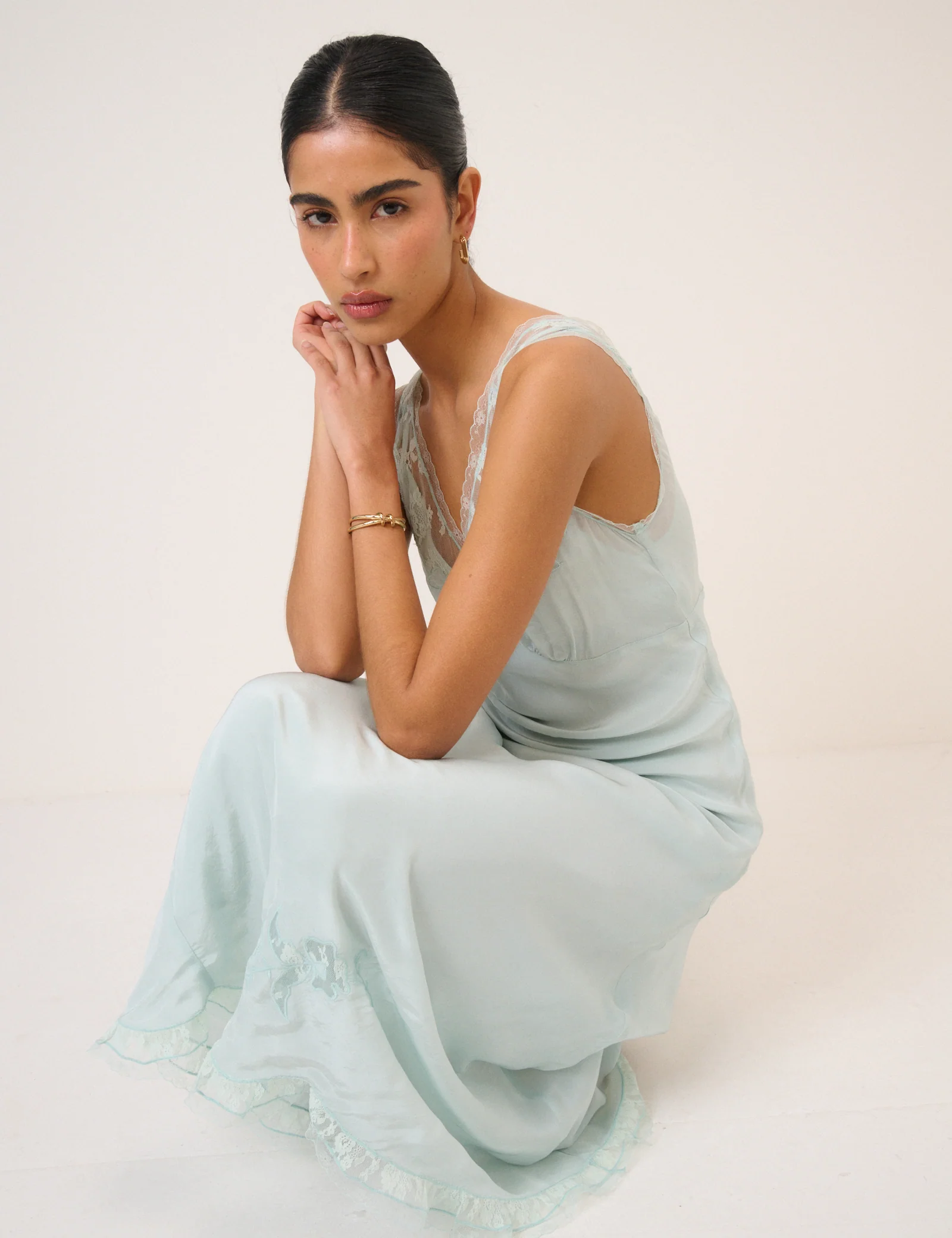 Blue Lace Lenora Maxi Dress - Image 4