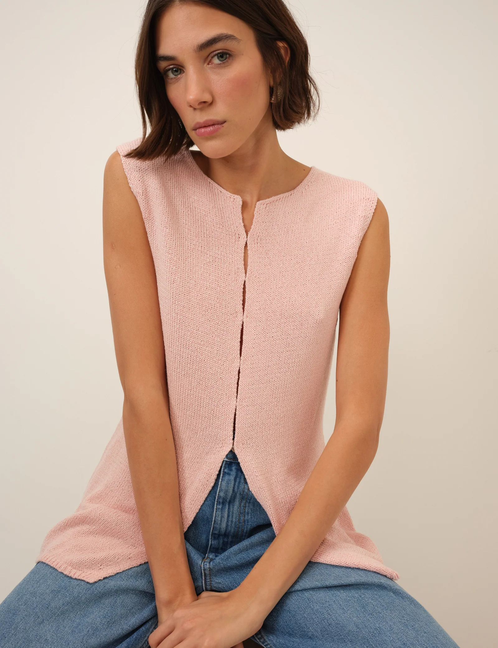 Pink Linen-Blend Sleeveless Knitted Top - Image 4