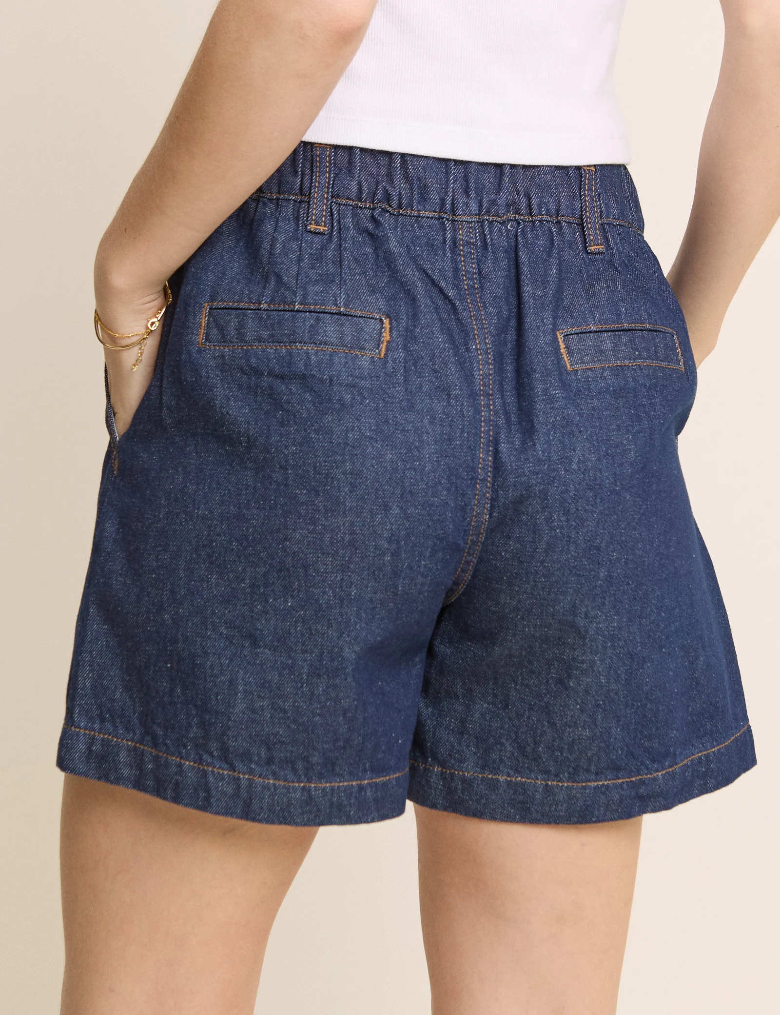 Mid-wash Logan A-Line Denim Short - Image 5