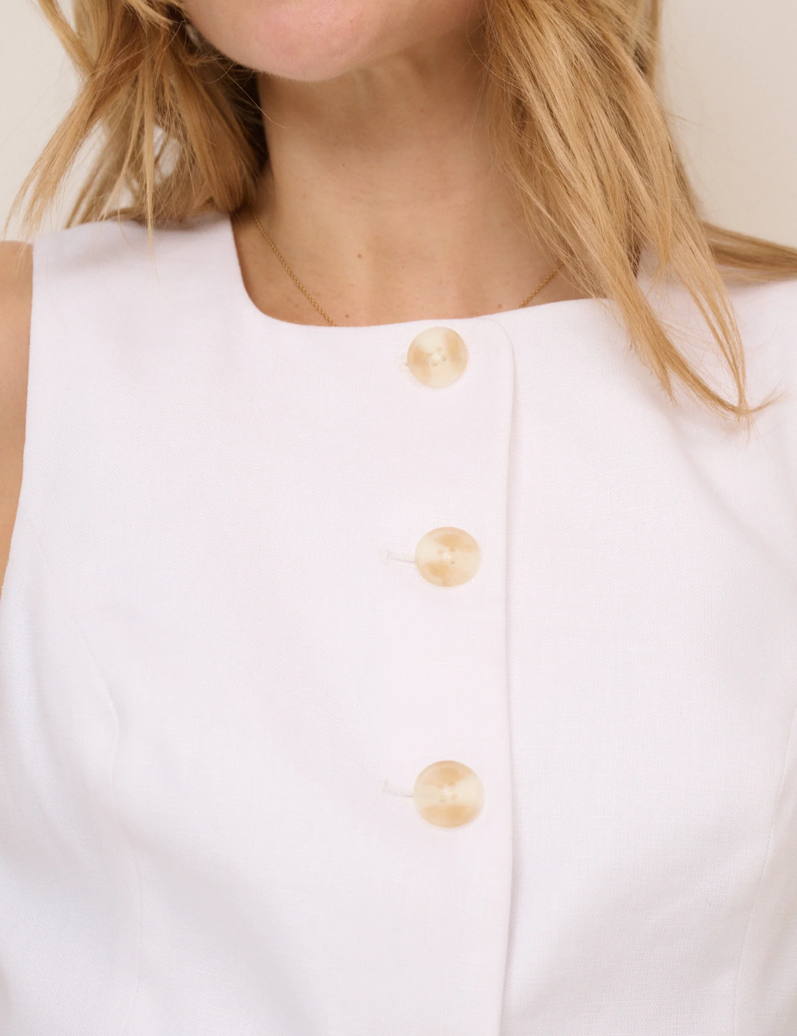 White Linen-Blend Tailored Longline Waistcoat - Image 2
