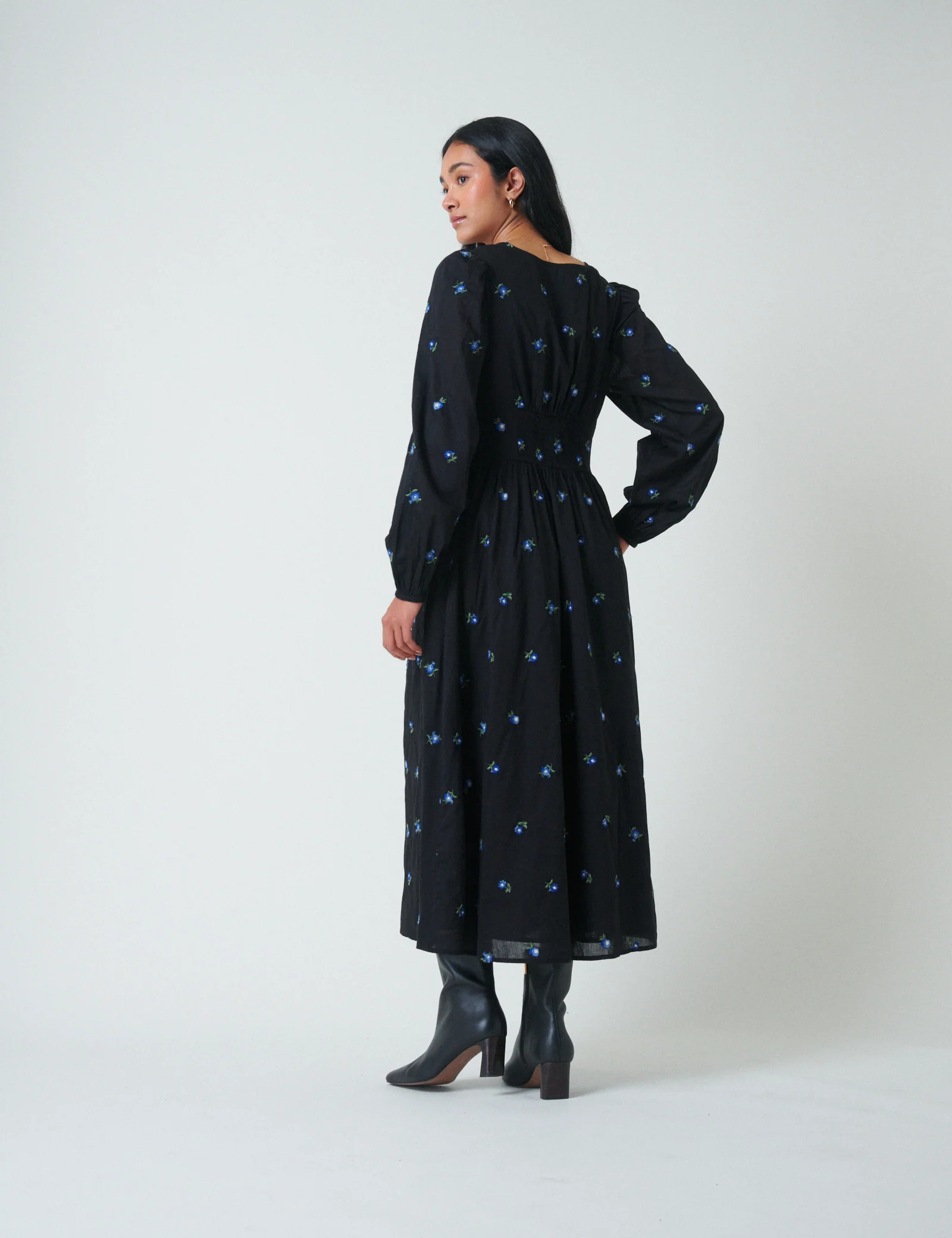 Navy Floral Embroidered Balloon Sleeve Alysia Midi Dress - Image 5