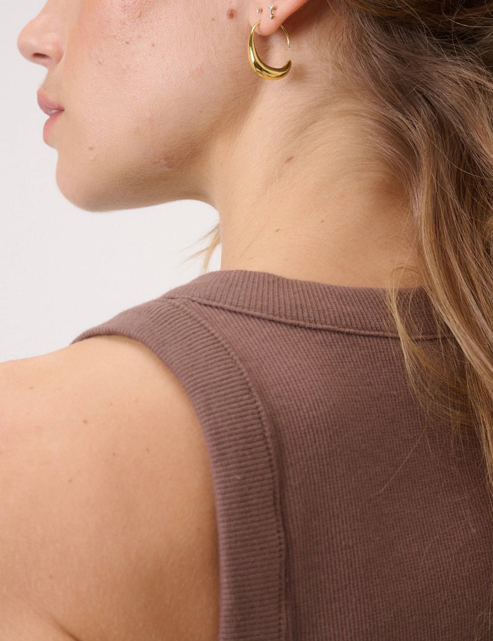 Light Brown Ribbed Racer Vest - Image 3