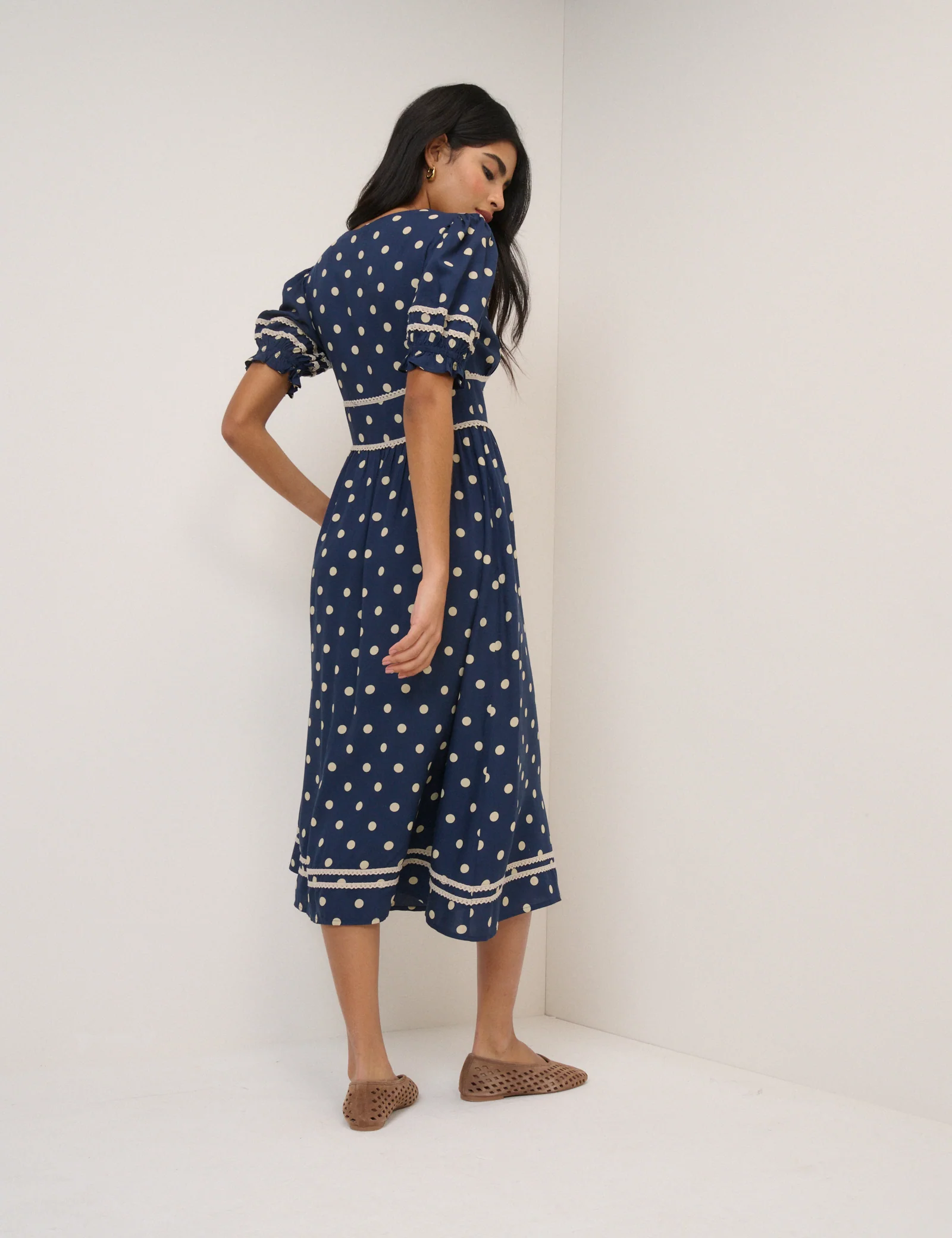 Navy Polka Dot Puff Sleeve Saffy Midi Dress - Image 6