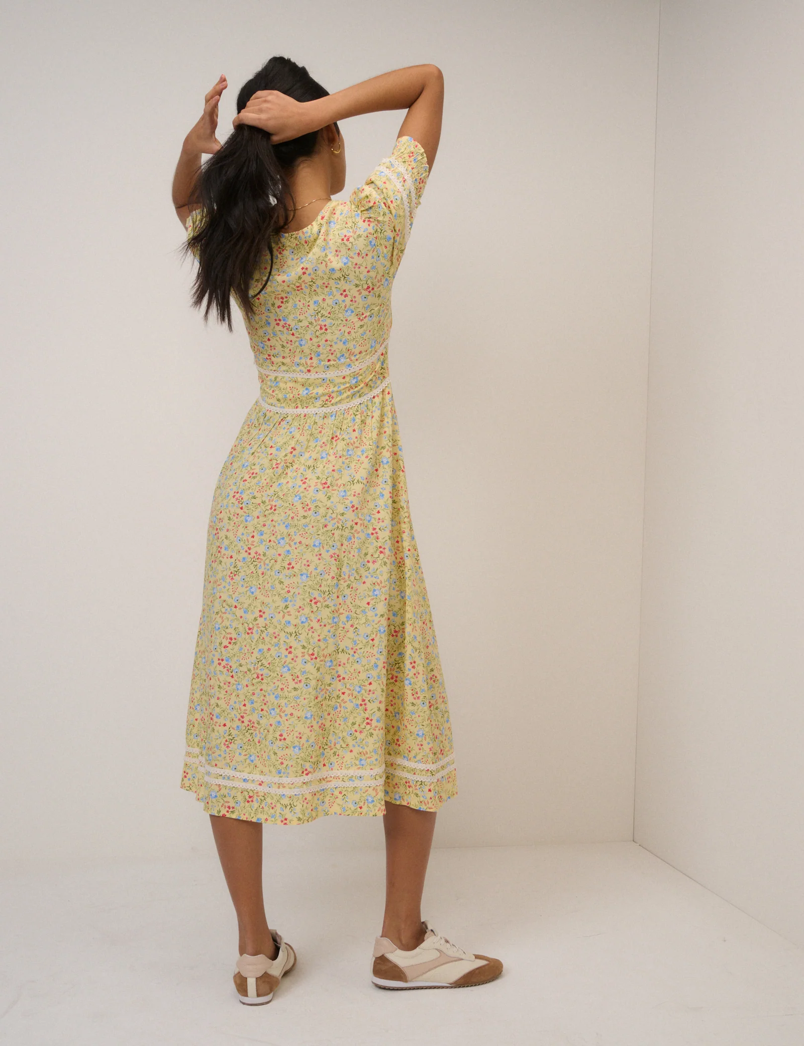 Yellow Ditsy Floral Puff Sleeve Saffy Midi Dress - Image 5