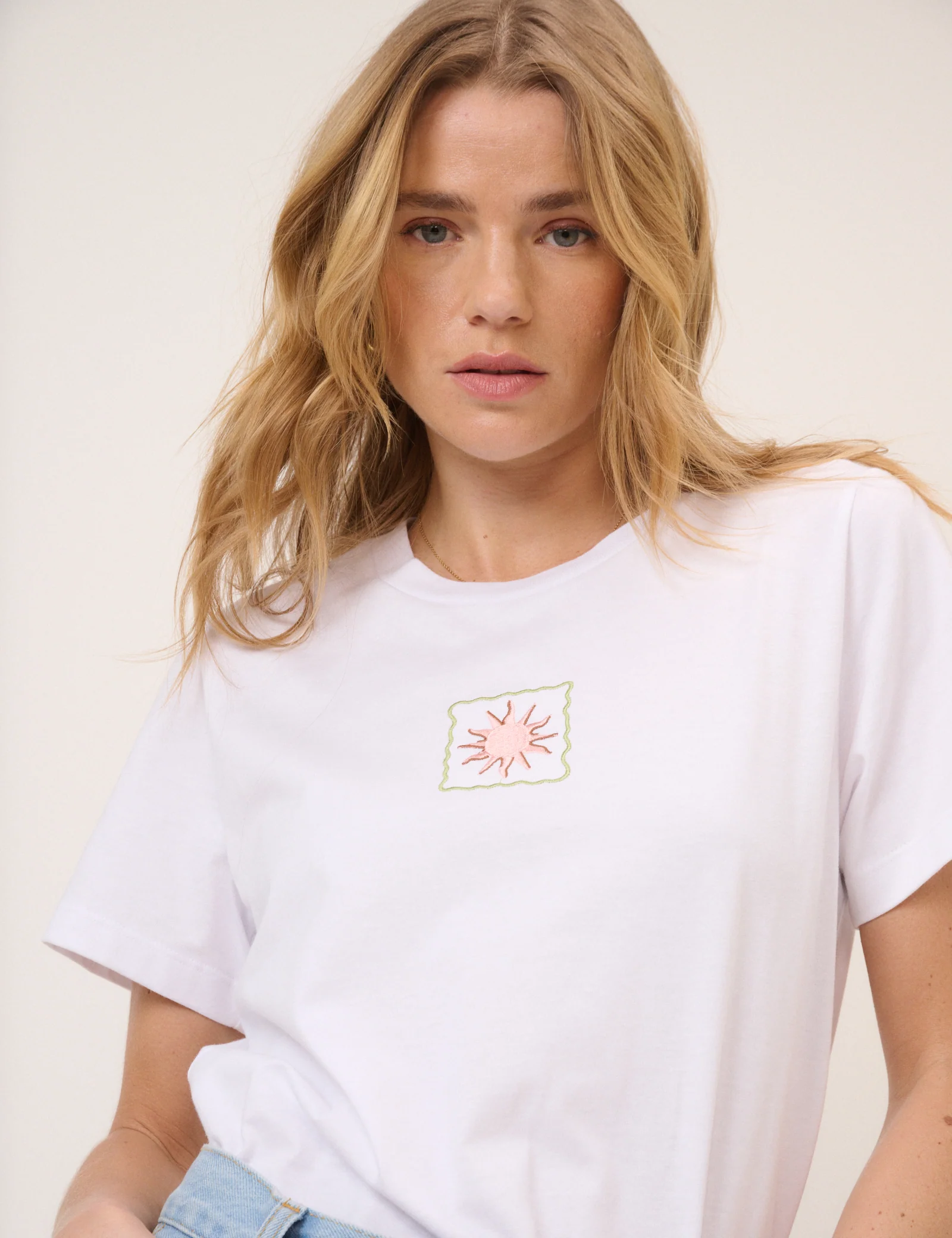 White Graphic Print Boxy T-Shirt - Image 3
