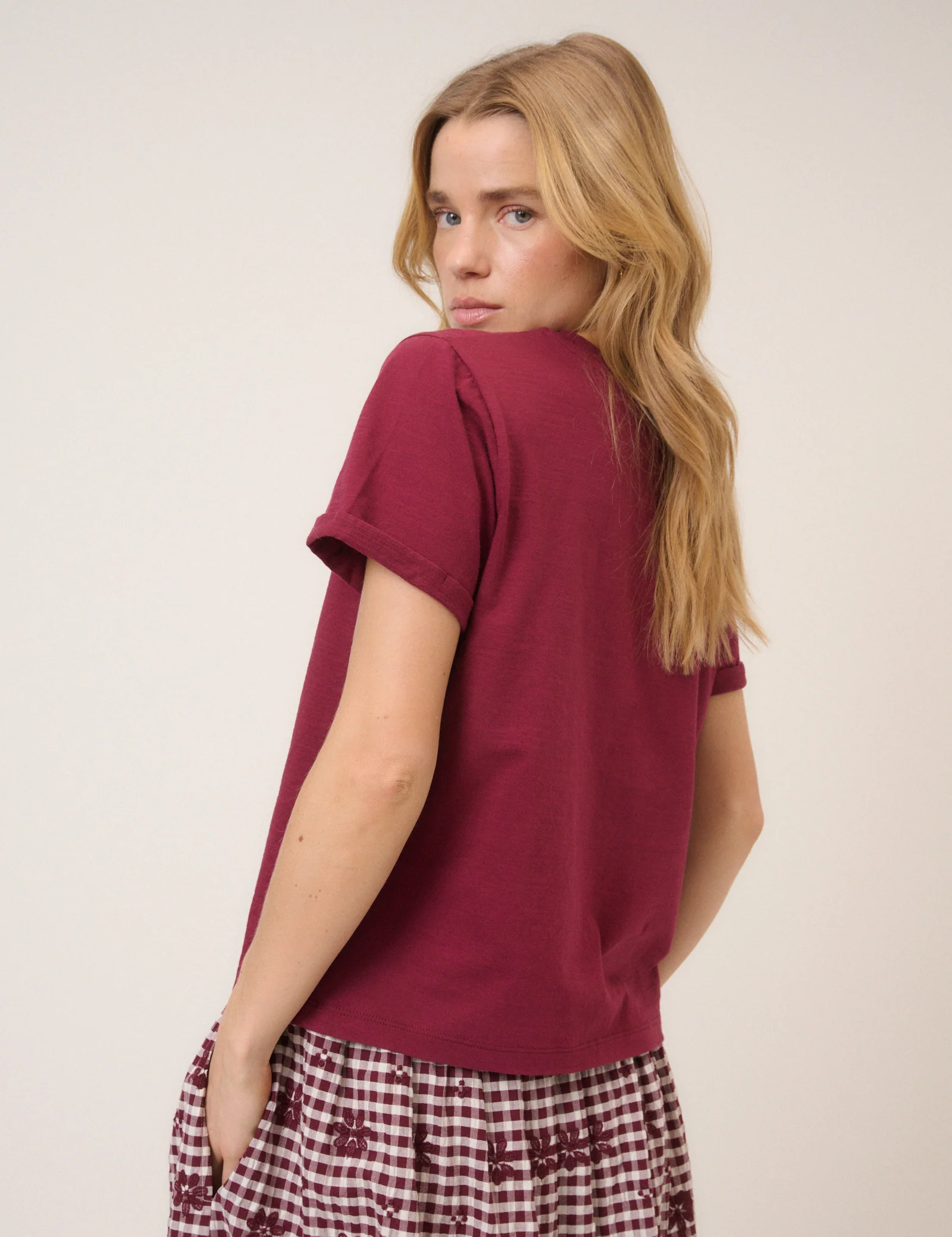 Burgundy Flower Graphic T-Shirt - Image 5