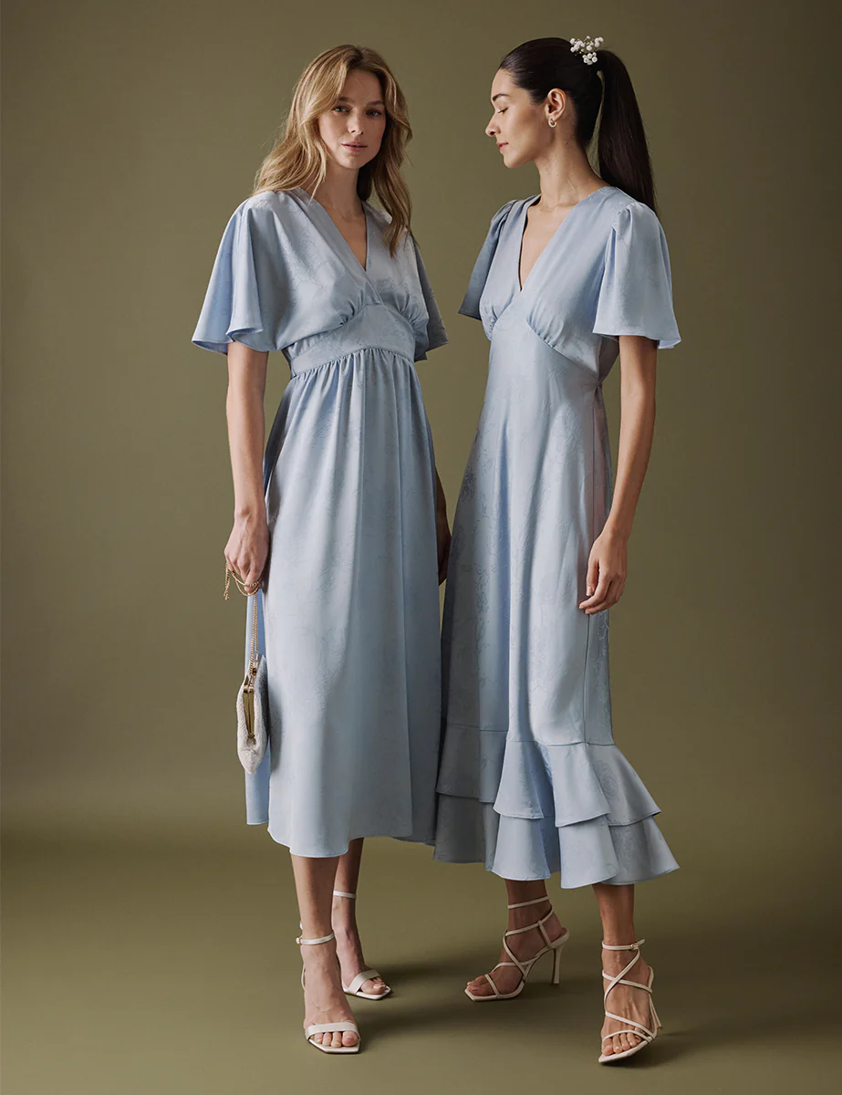 Soft Blue V-Neck Midi Lorelai Dress - Image 3