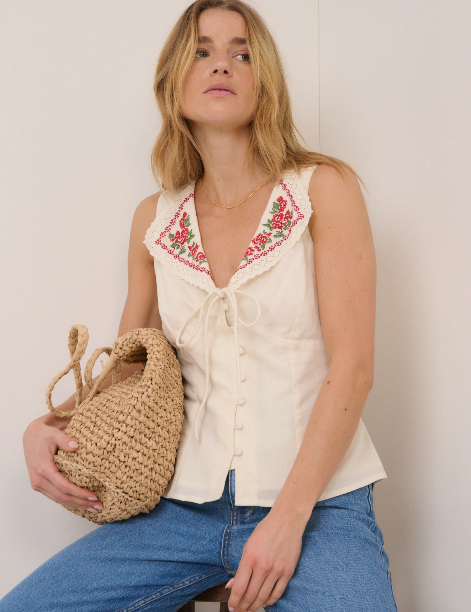 White Floral Collared Waistcoat - Image 3