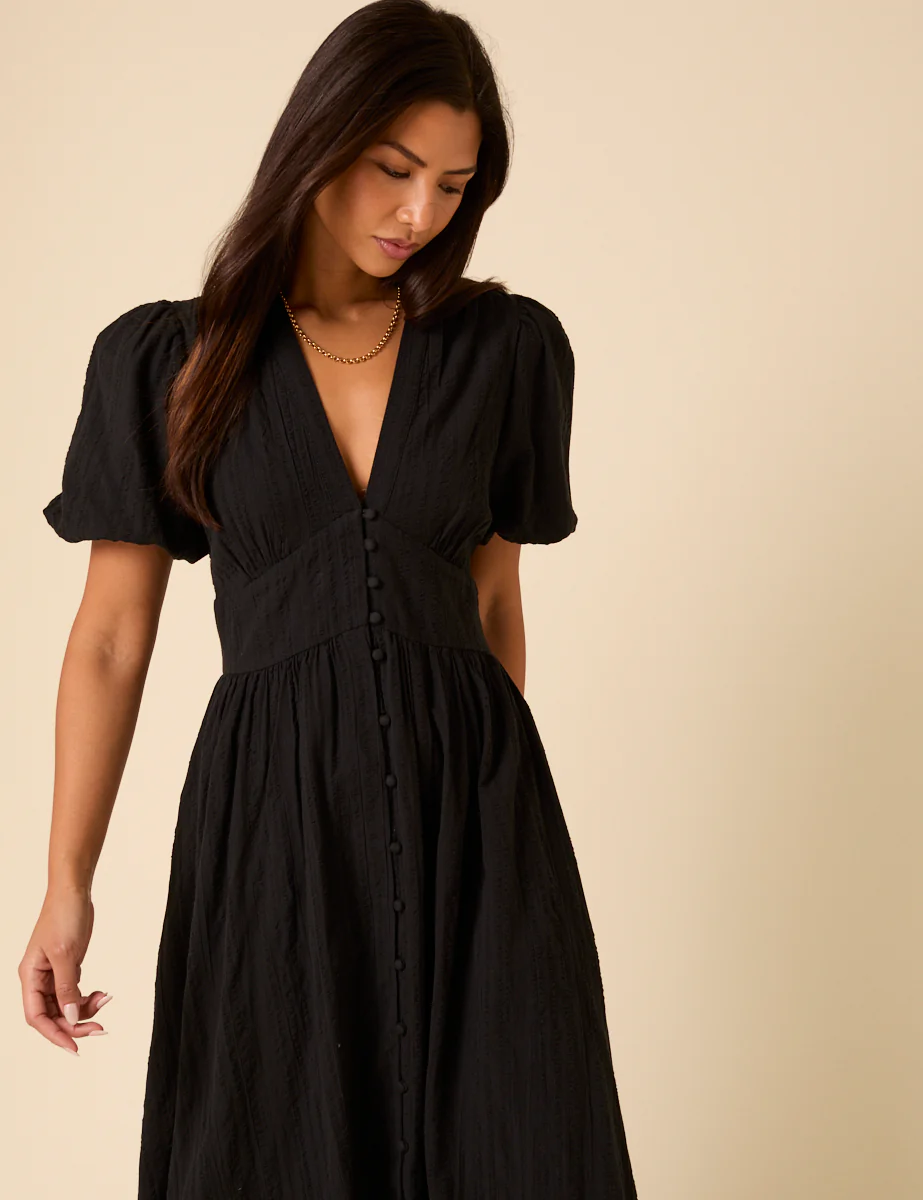 Black Short Sleeve Starlight Midi Dress - Image 2