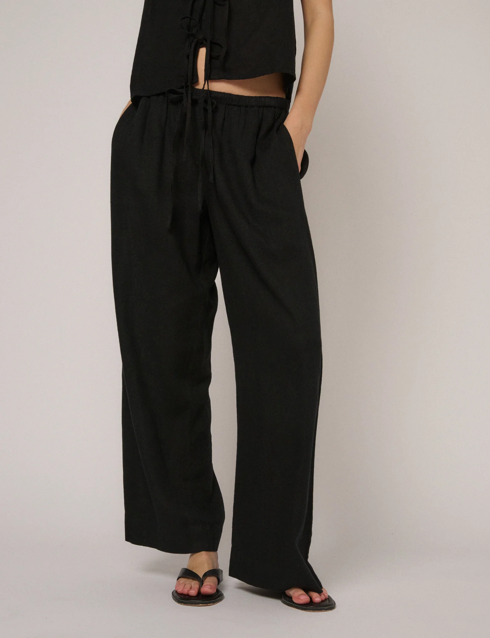 Black Linen-Blend Low Waisted Straight Leg Trousers