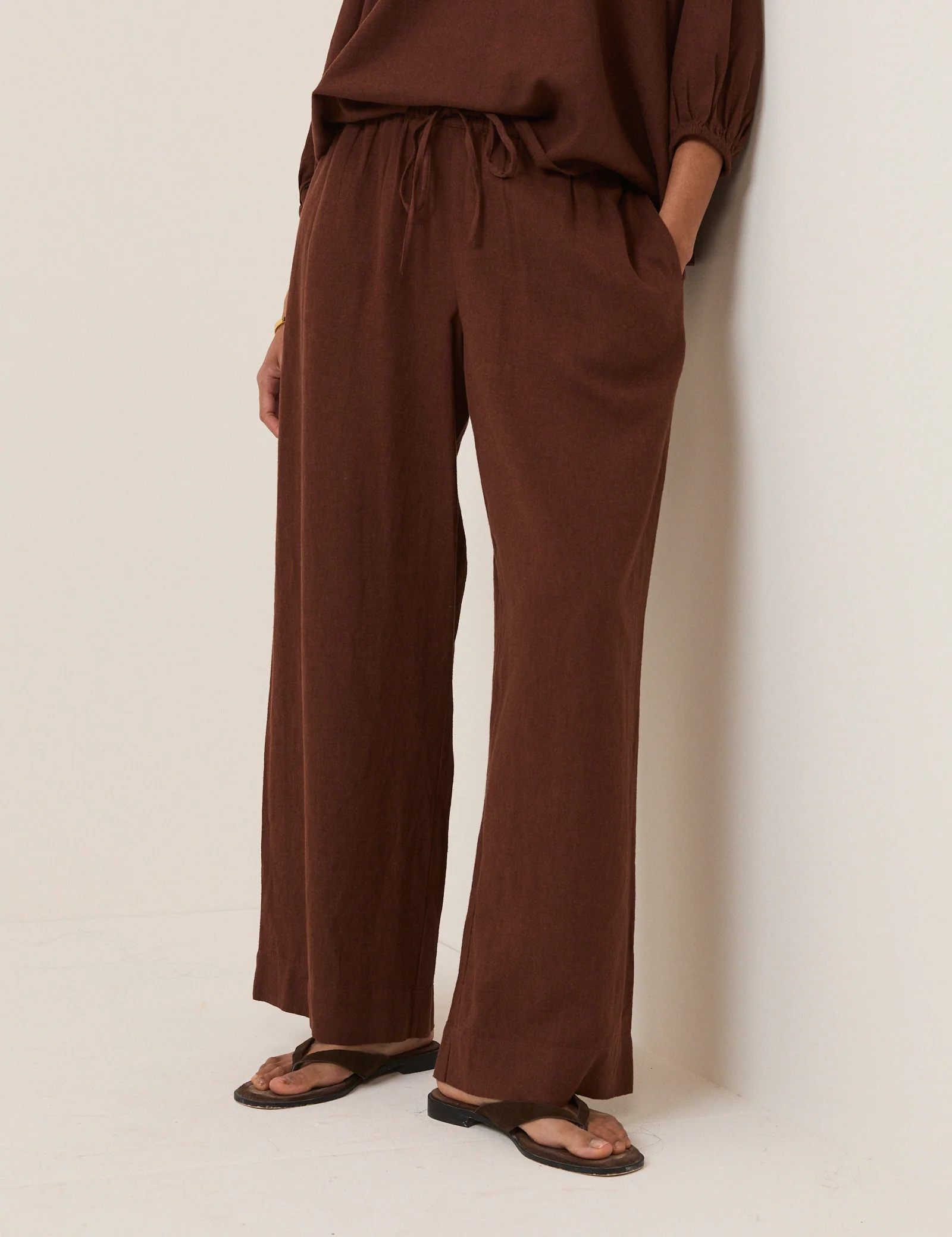 Brown Linen-Blend Low Waisted Straight Leg Trousers - Image 2