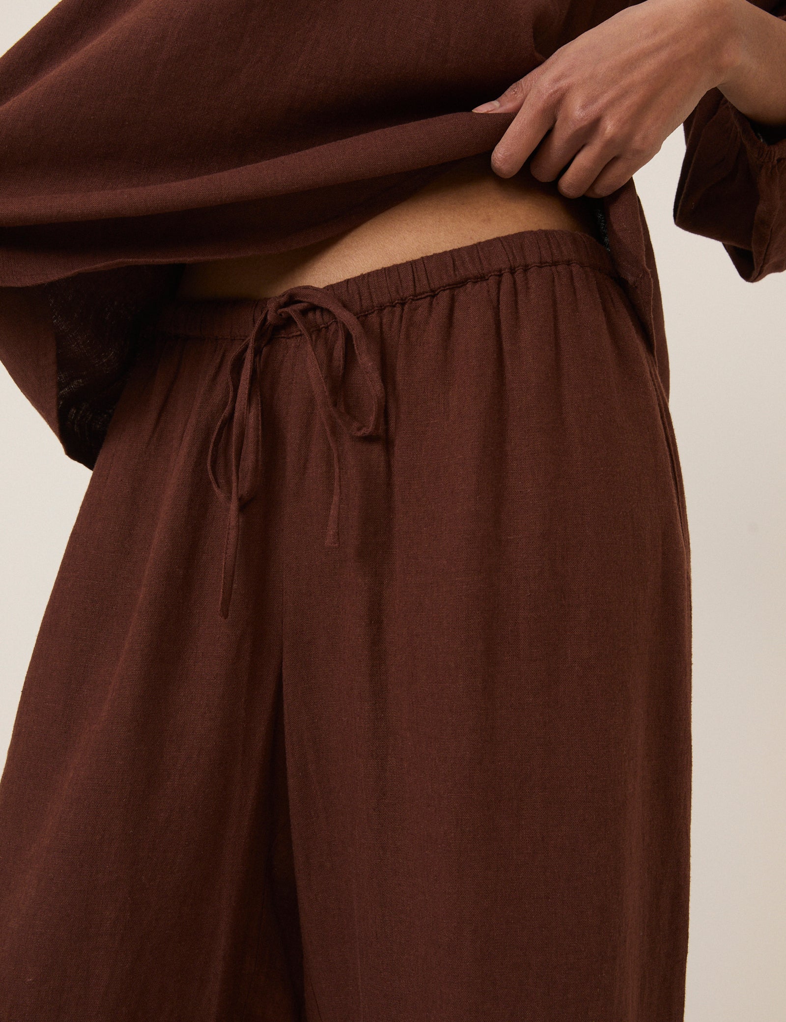 Brown Linen-Blend Low Waisted Straight Leg Trousers - Image 3