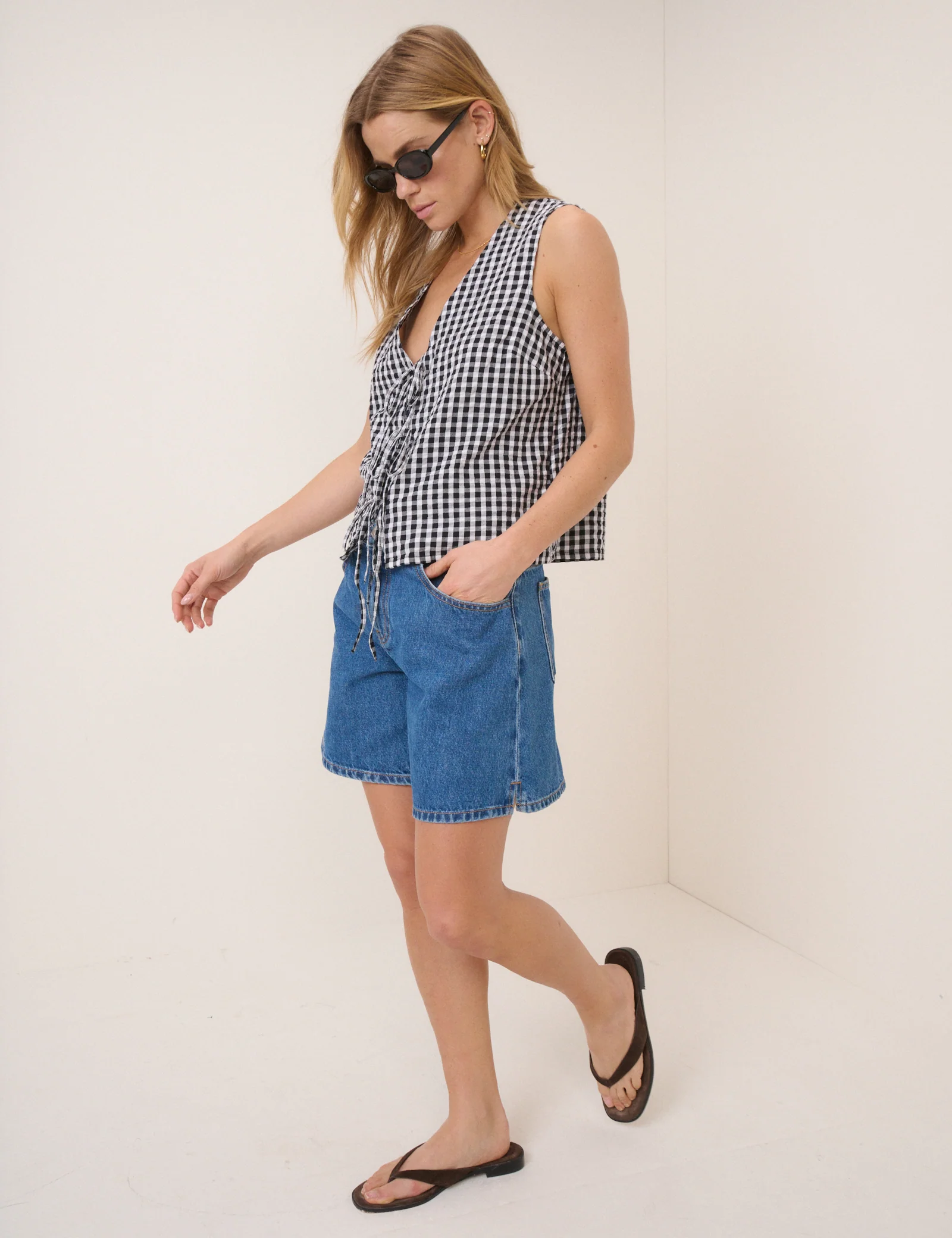 Black Gingham Linen-Blend Tie Front Tessa Top - Image 3